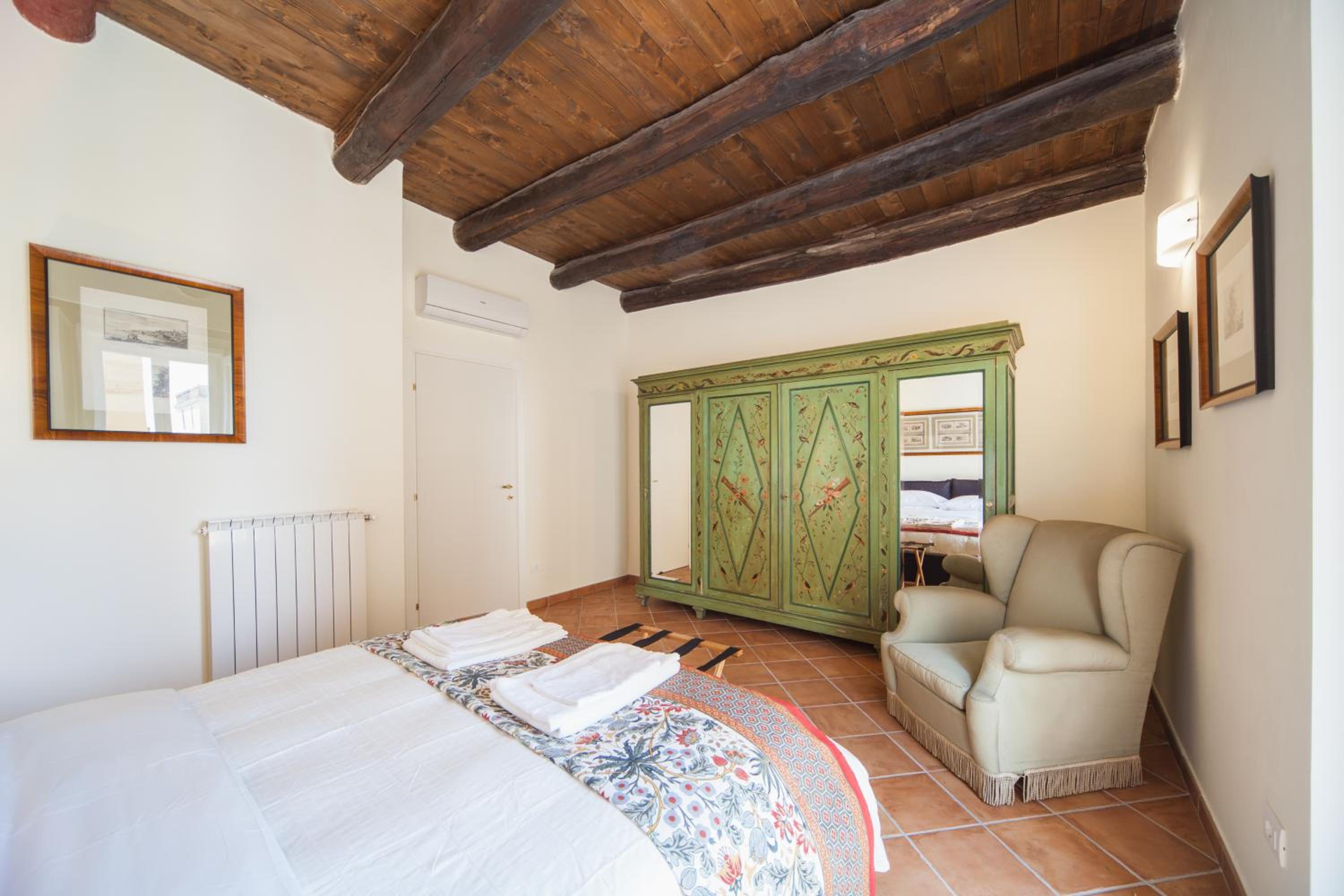 Palazzo Marigliano - Serviced Apartments