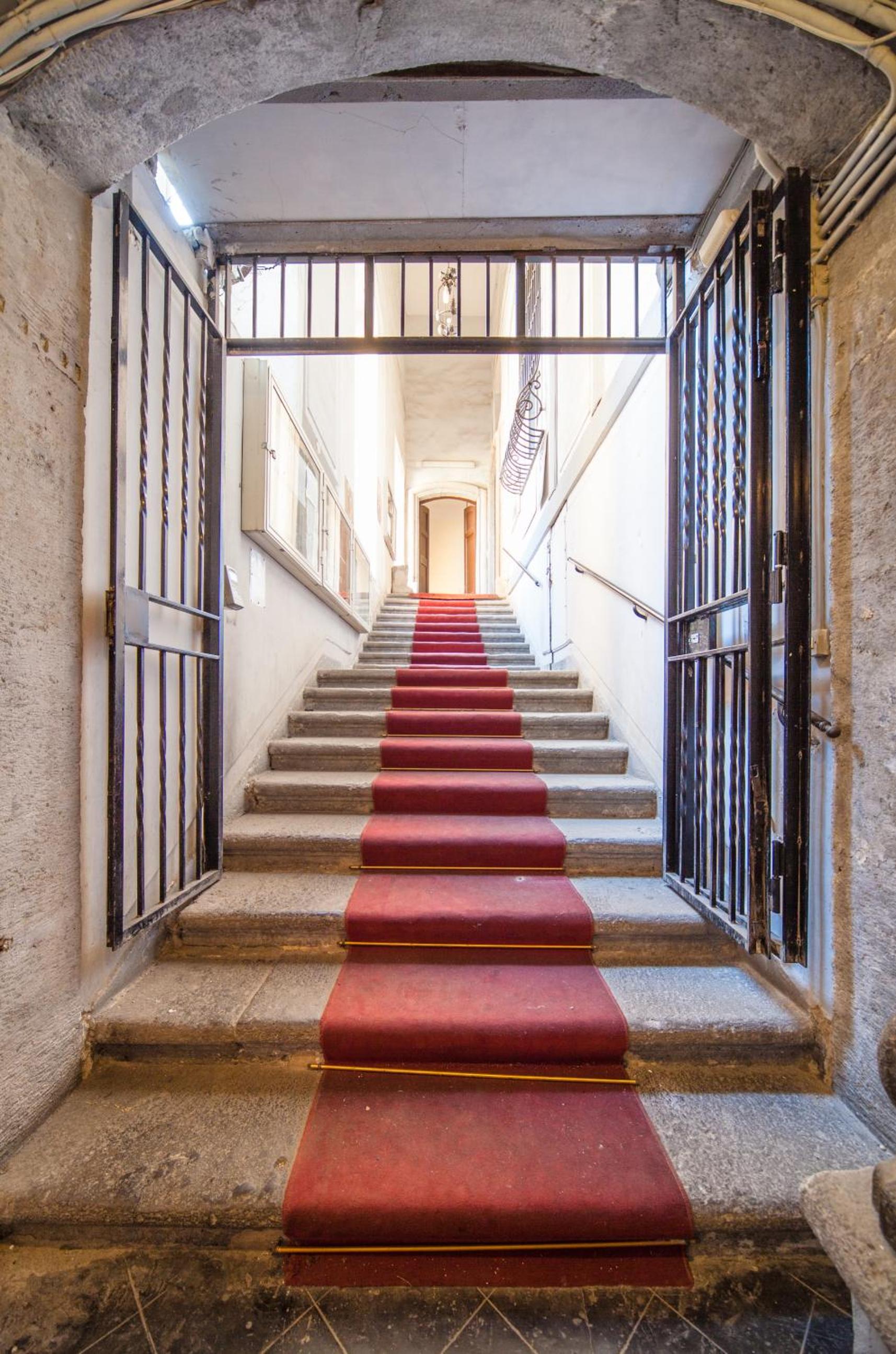 Palazzo Marigliano - Serviced Apartments