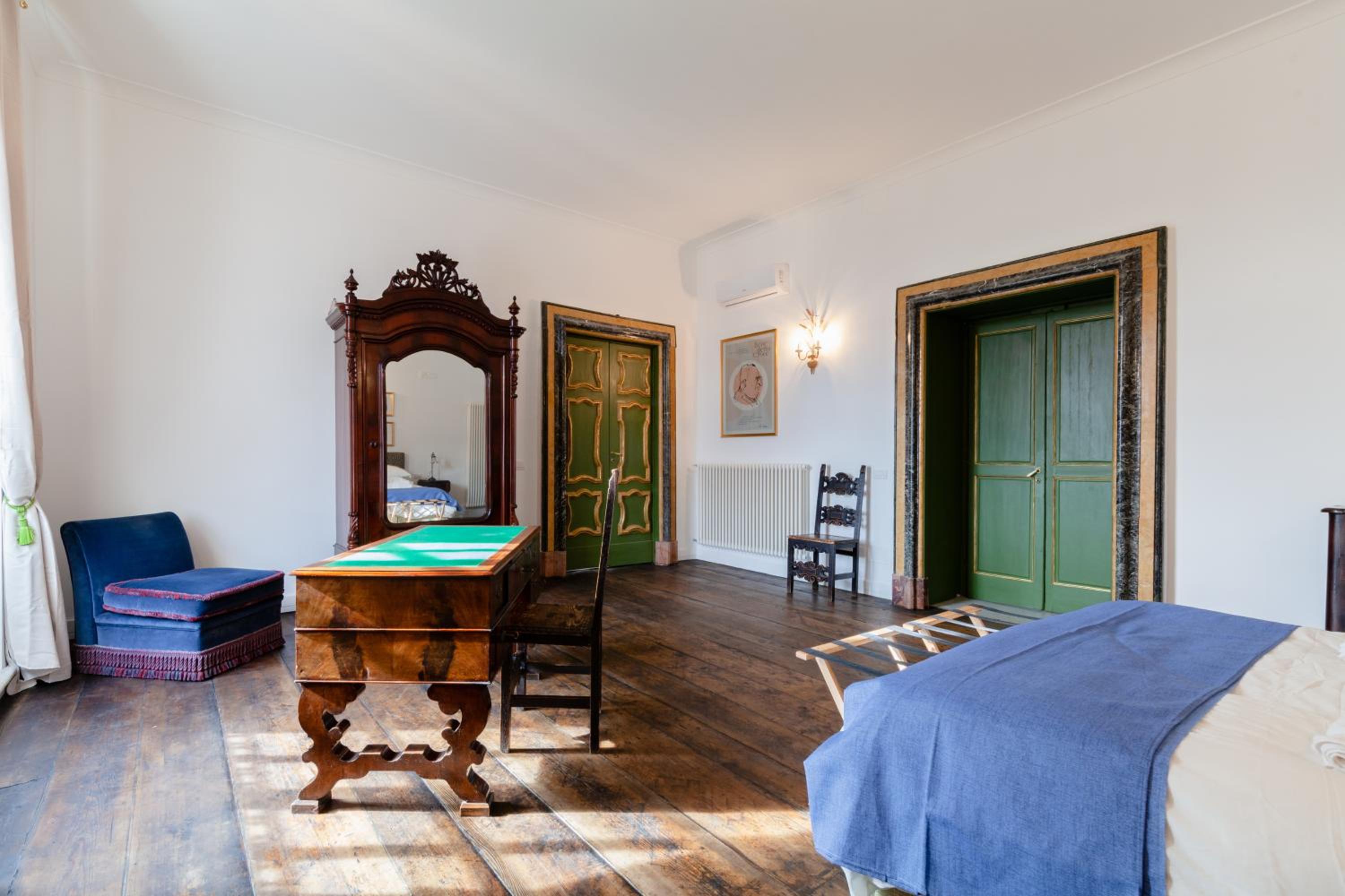 Palazzo Marigliano - Serviced Apartments