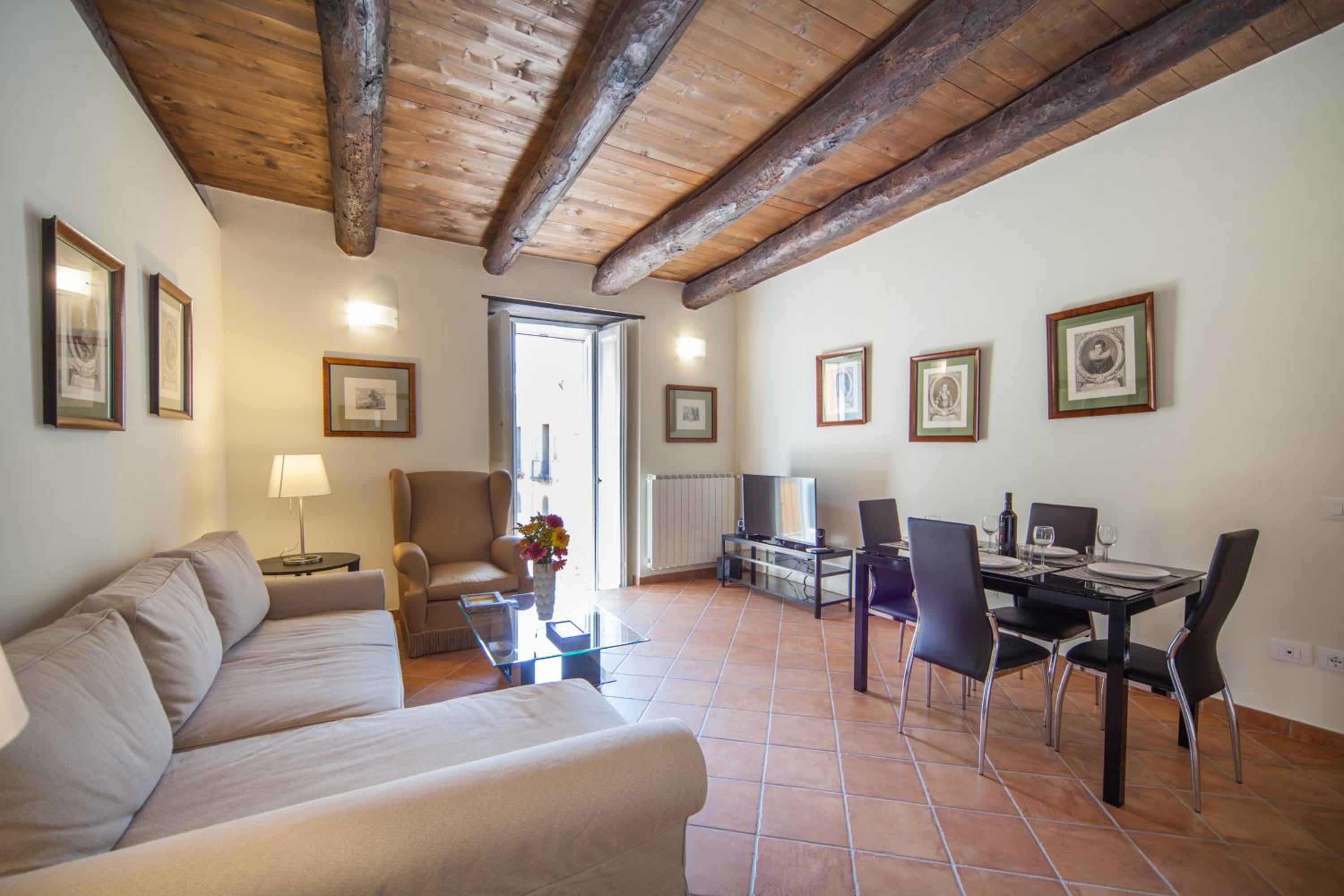 Palazzo Marigliano - Serviced Apartments