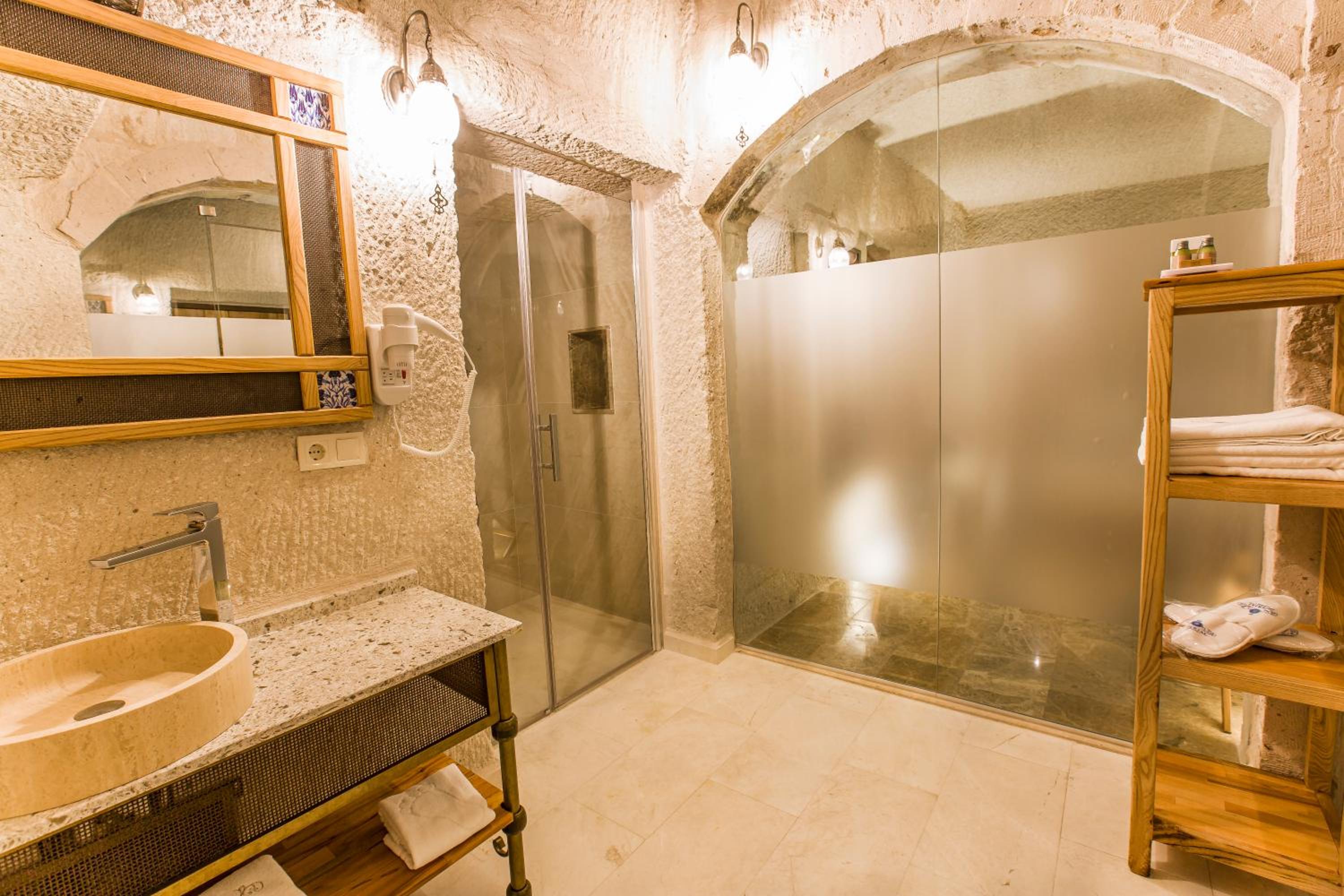 Imperial Cave Suites & Spa - Image 61