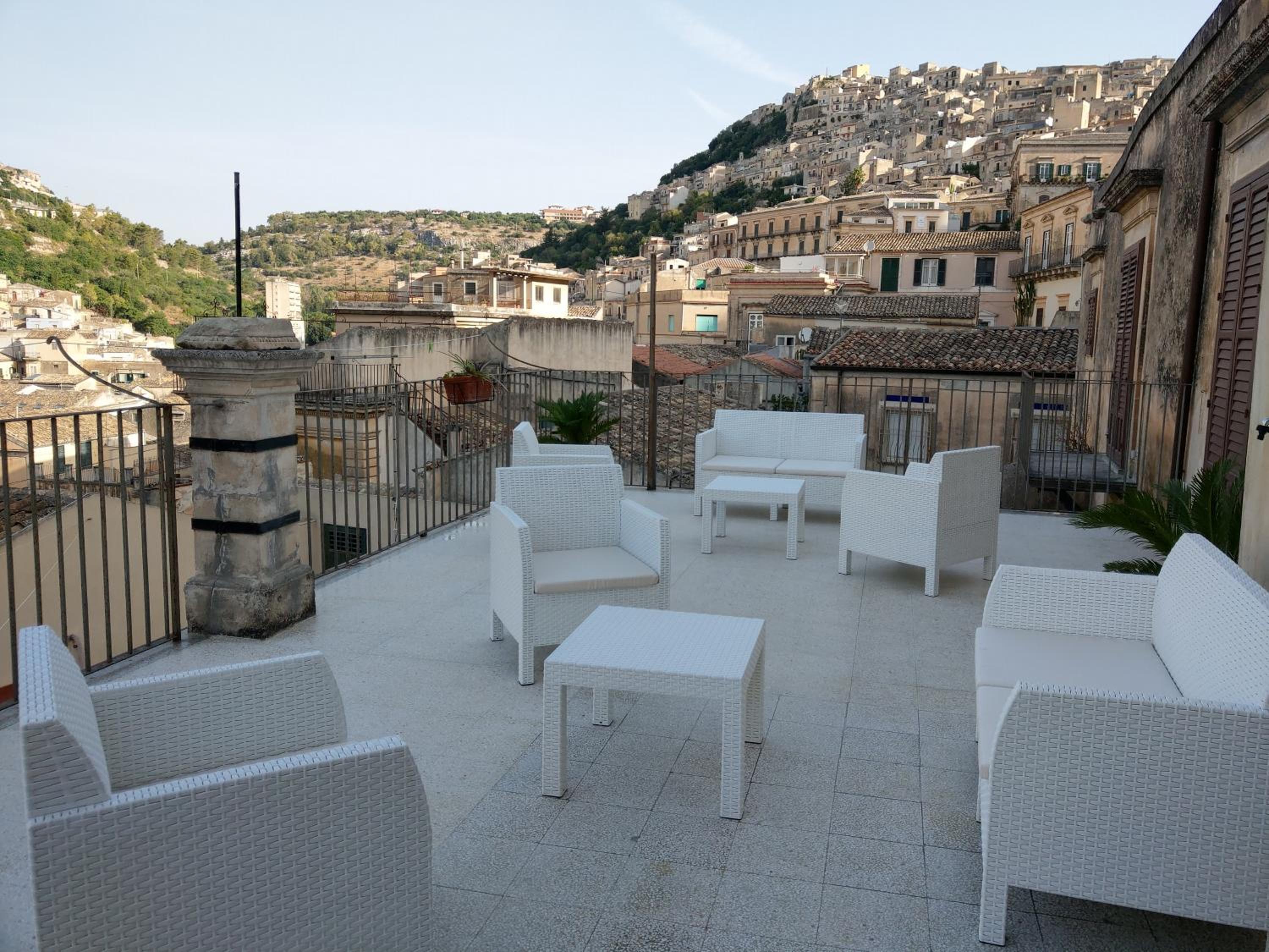 Modica Vacations - Casa Mavi Limite delle due Matrici - Property Image 34