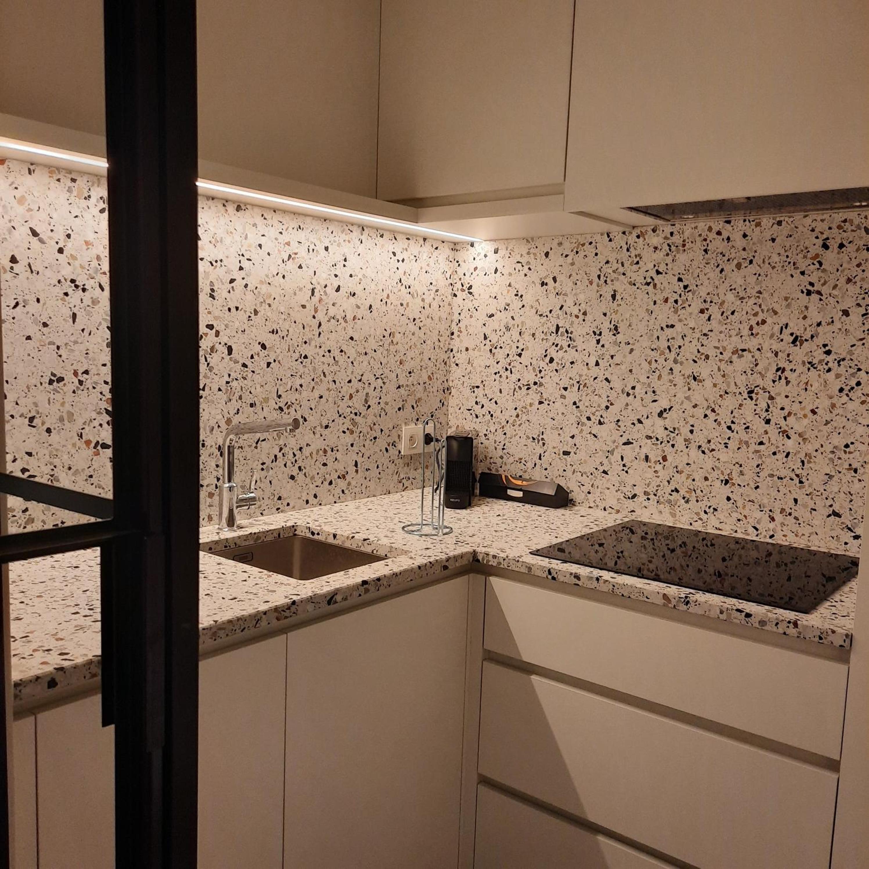 Ruim en lichtrijk appartement op 100m van zee te Koksijde view 4