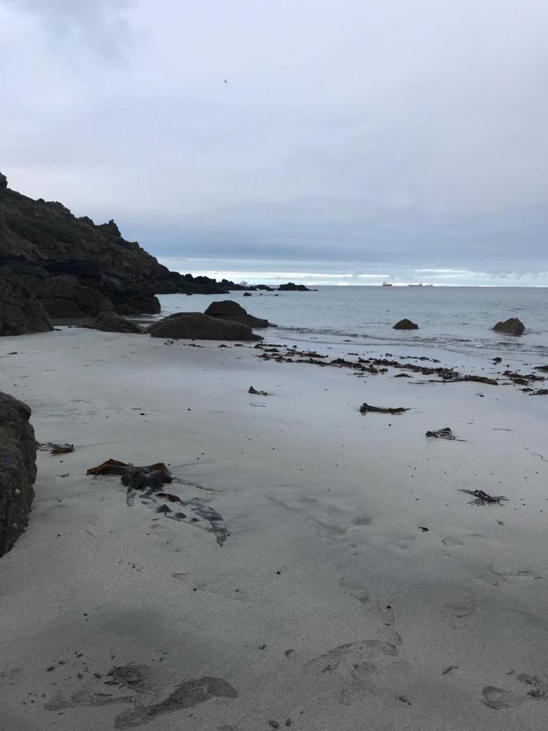 19 Headlands Cottage view 5