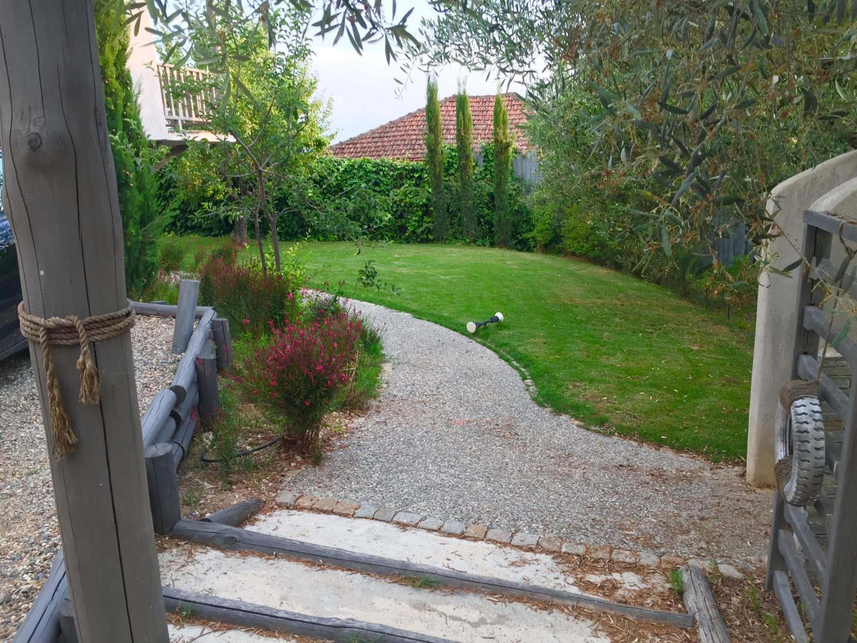 Photo 40