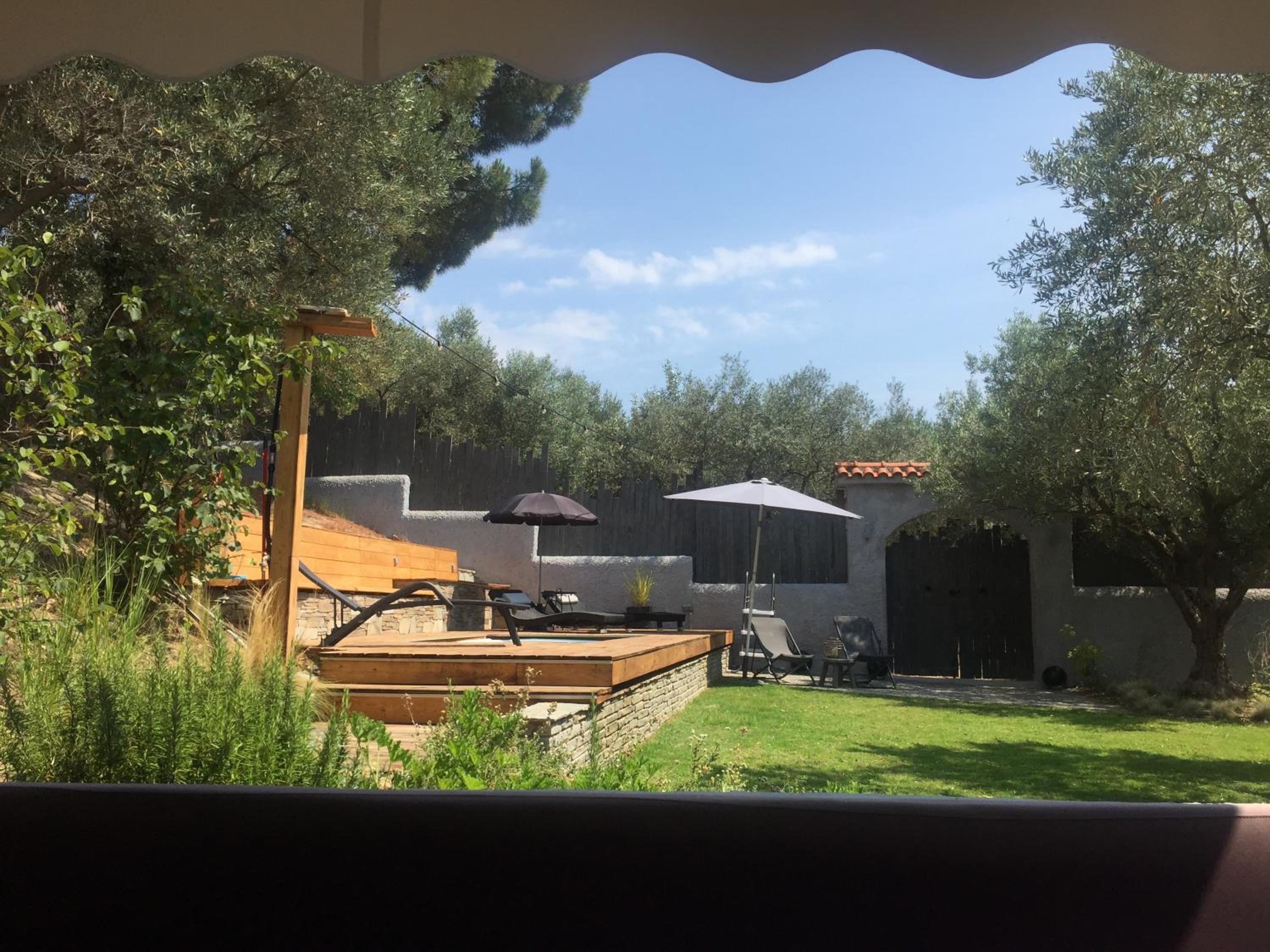 Photo 43