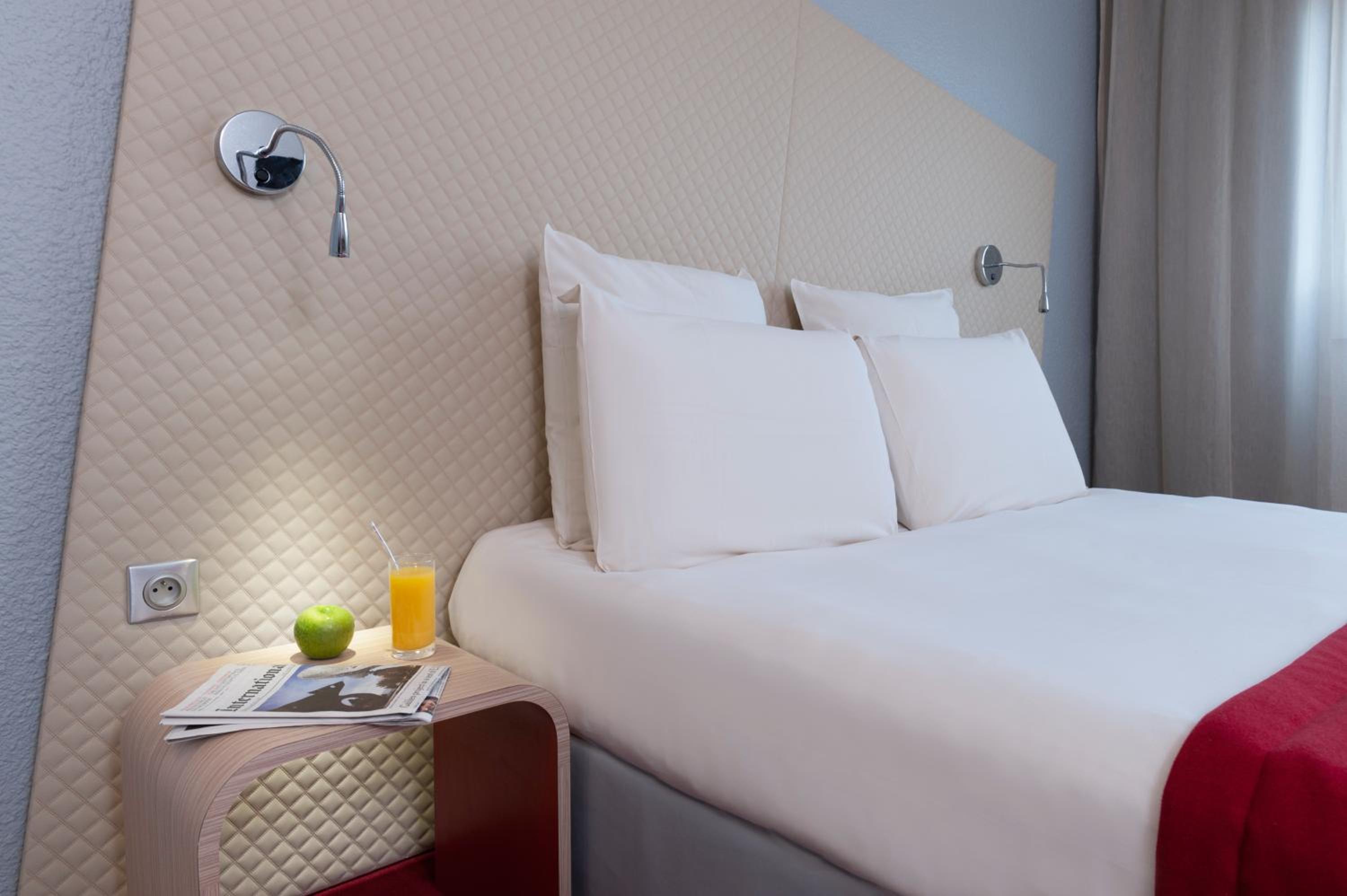 Le Blanc-Mesnil Vacations - Mercure Paris Le Bourget Aeroport - Property Image 2