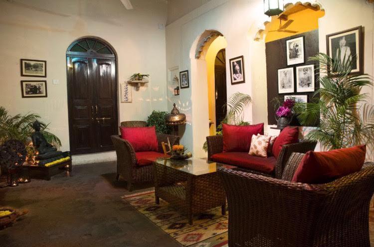 lounge
