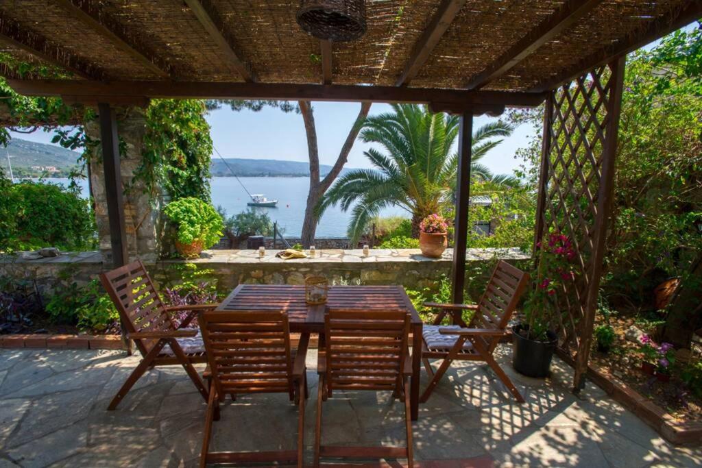Natali's Villa by the sea view 2