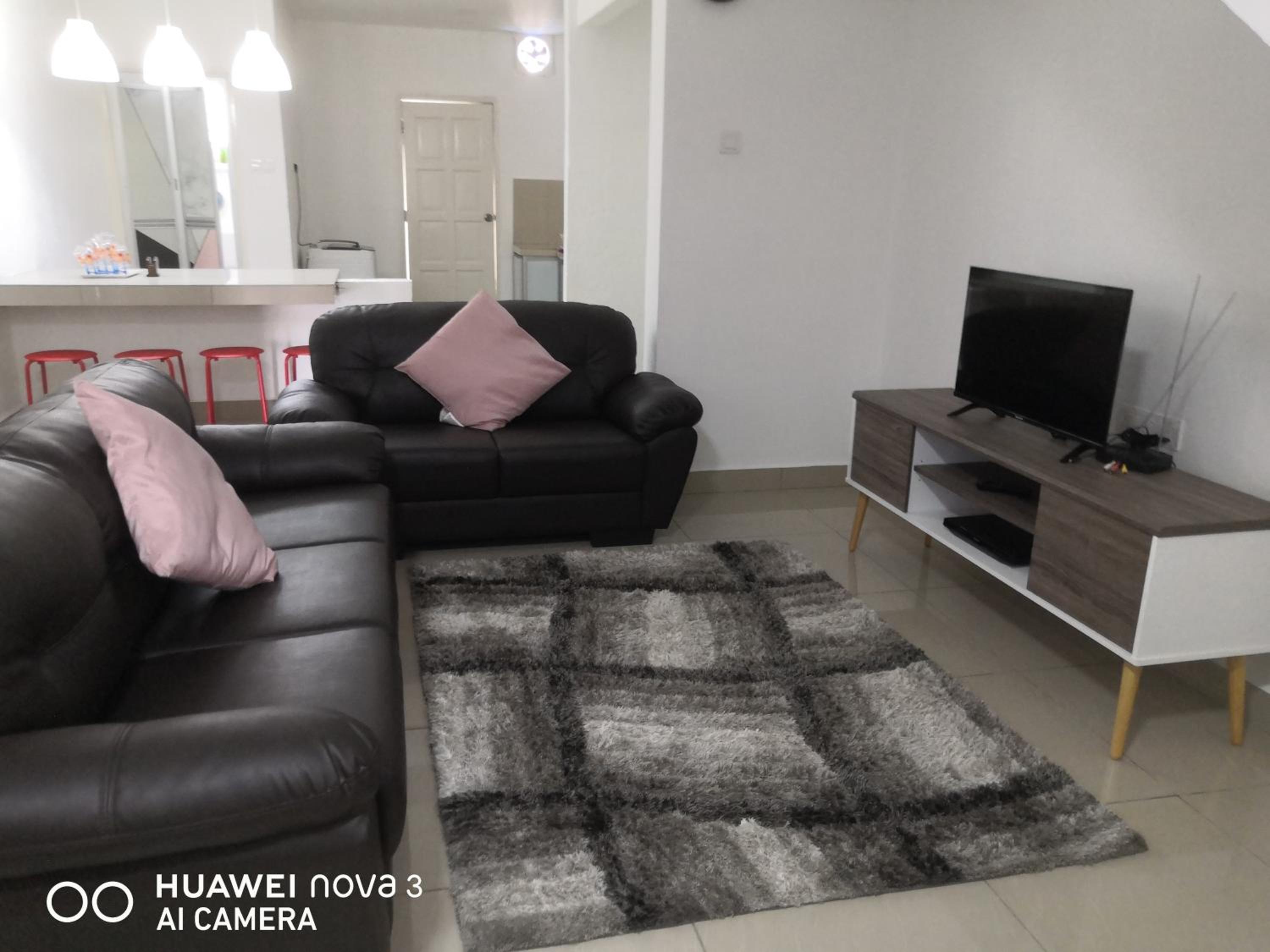 Abah 2 Room Homestay photo 7