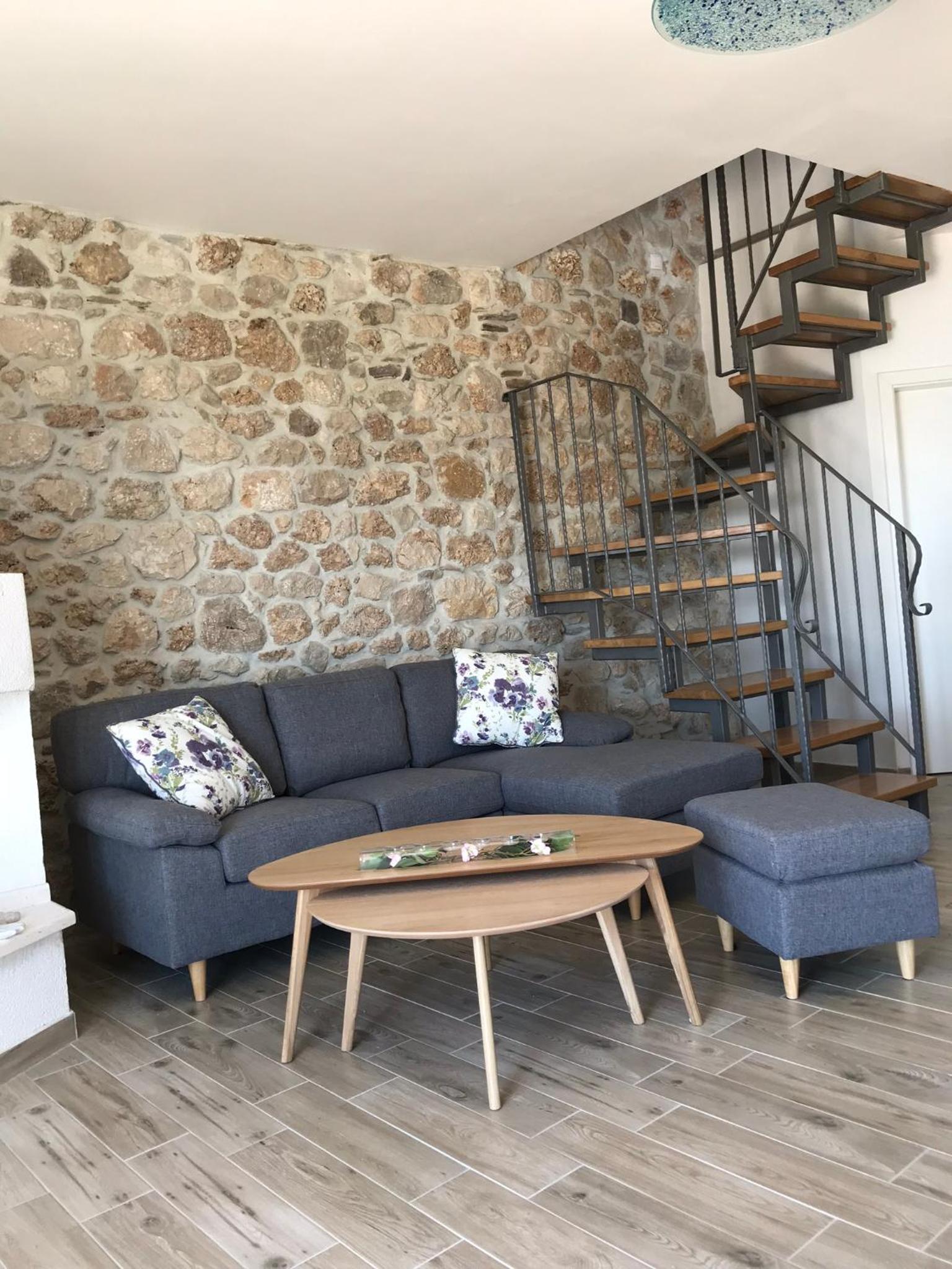 Villa Anna Postup view 3