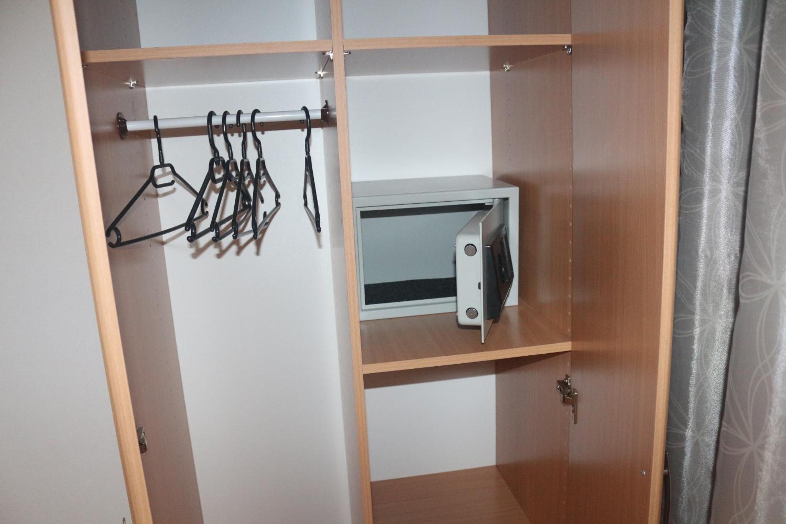 Photo 46