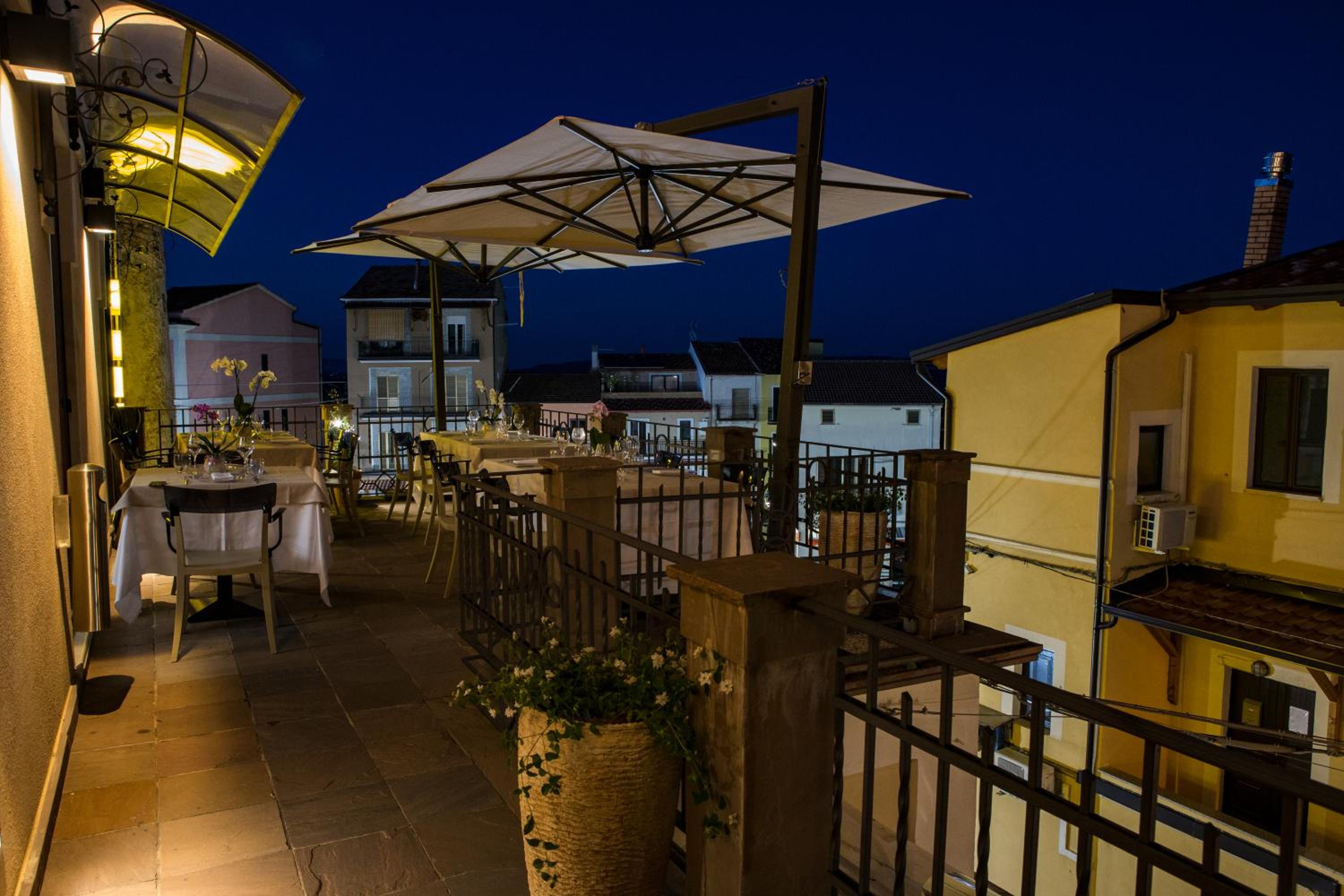Hotel Palazzo Salerno photo 3