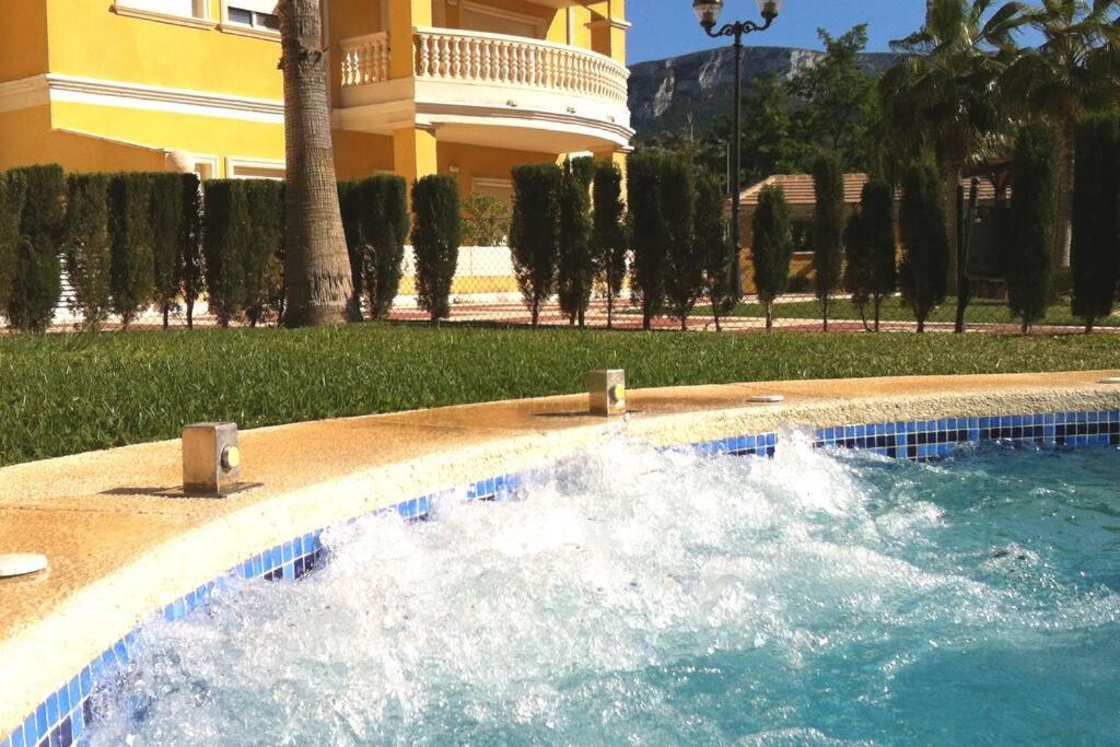 LOVELY APARTMENT DENIA, piscina, jacuzzi, pádel, parking view 4
