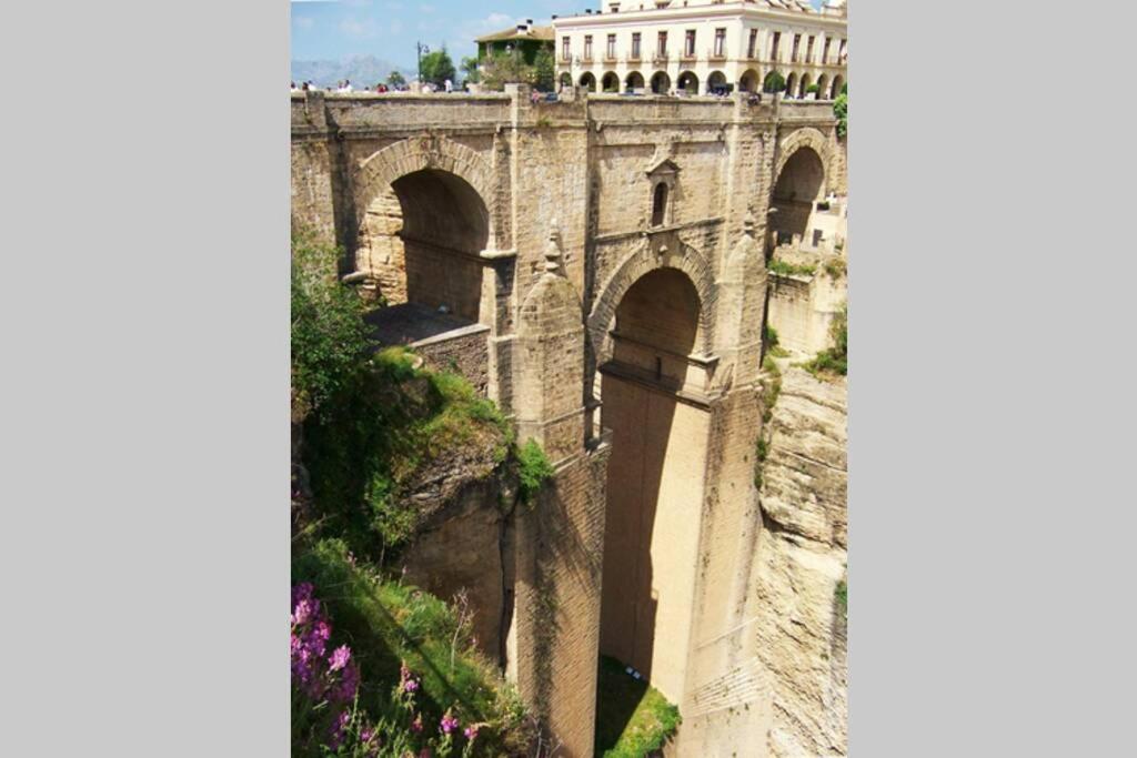 Excelente apartamento en Ronda view 4