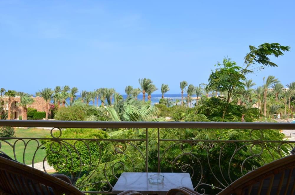Brayka Bay Reef Resort
