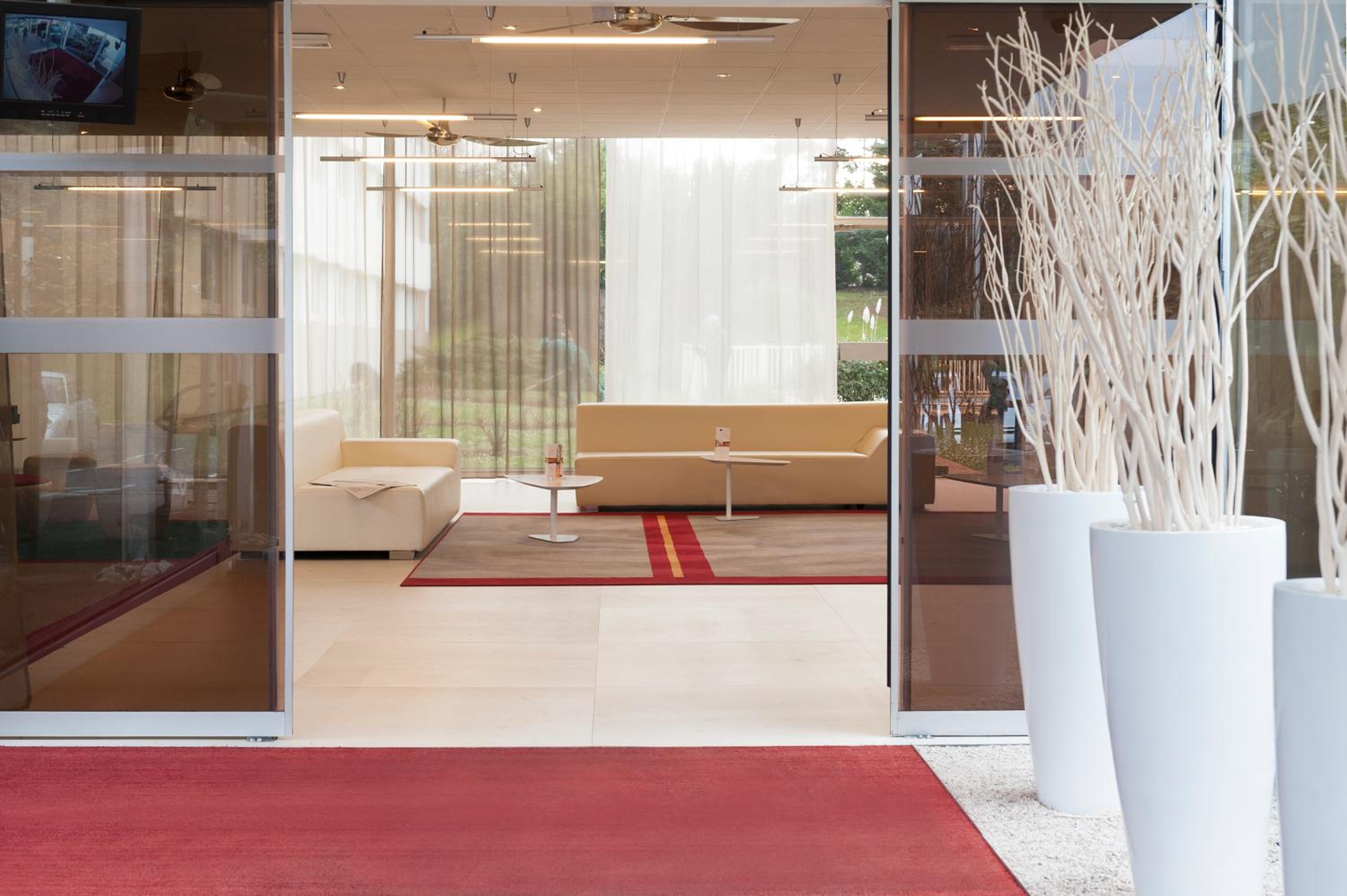 Le Blanc-Mesnil Vacations - Mercure Paris Le Bourget Aeroport - Property Image 7