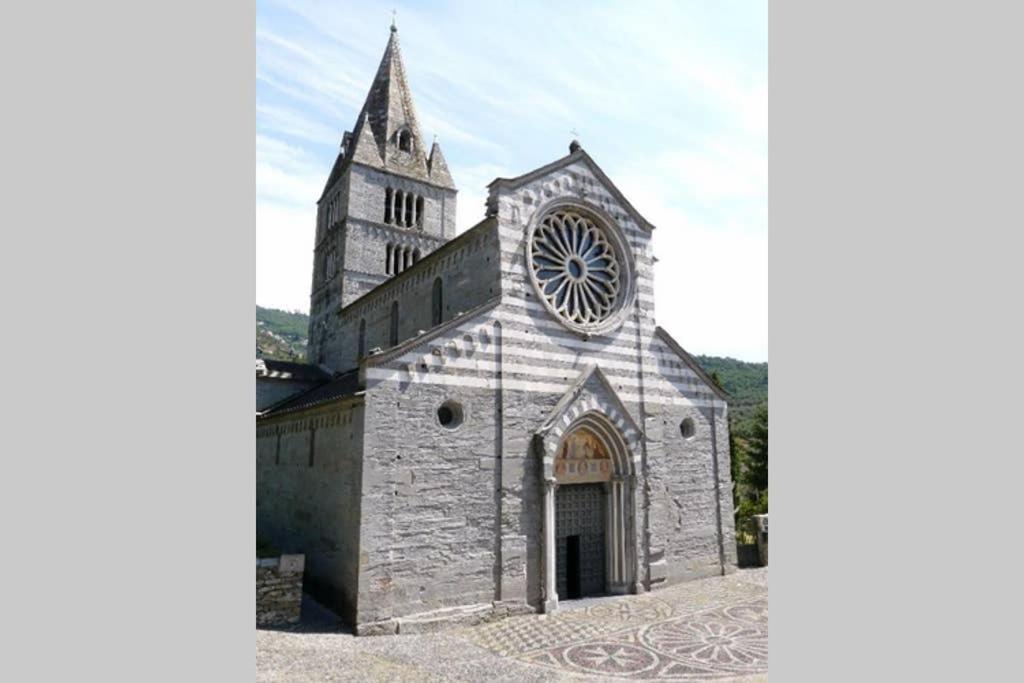 Photo 24