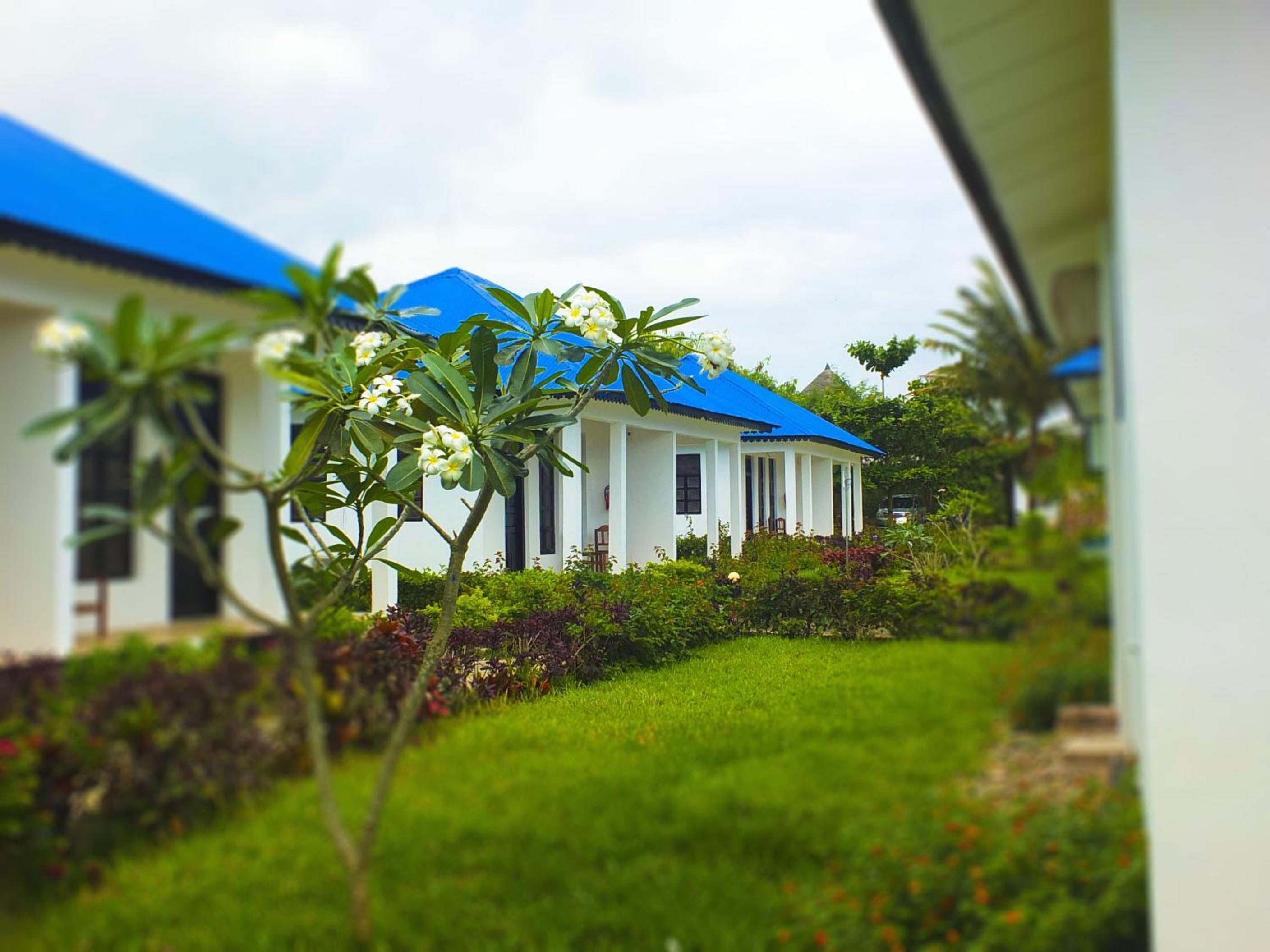 Kigwedeni Villas