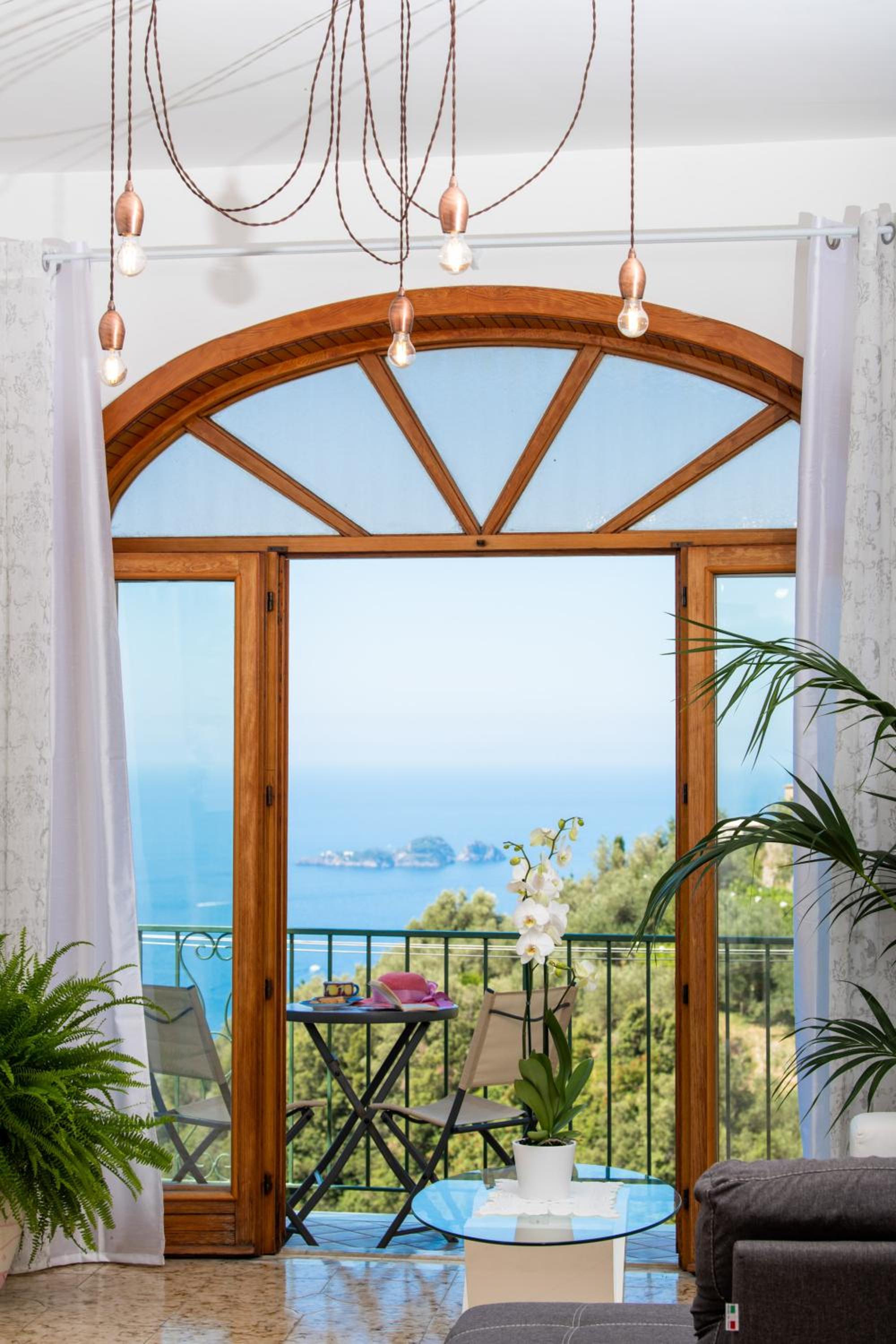 Villa genny and emily photo 2