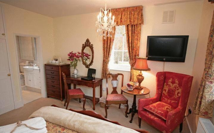 Saltcote Place