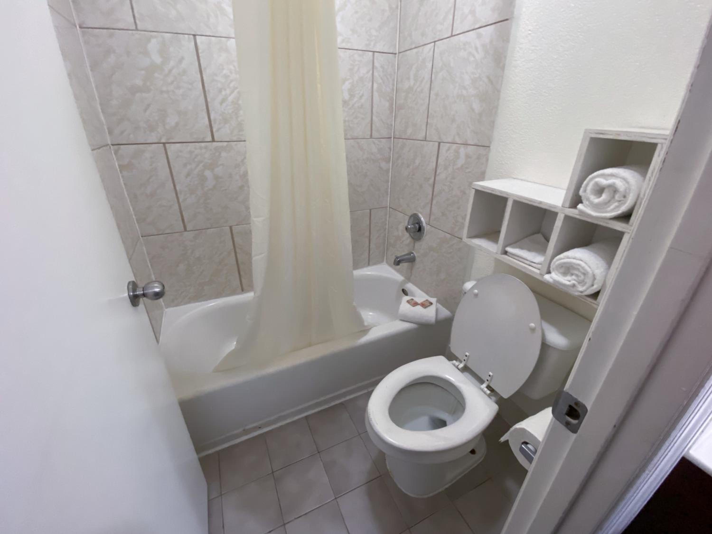 Royal Inn Richmond Hill- Savannah I-95