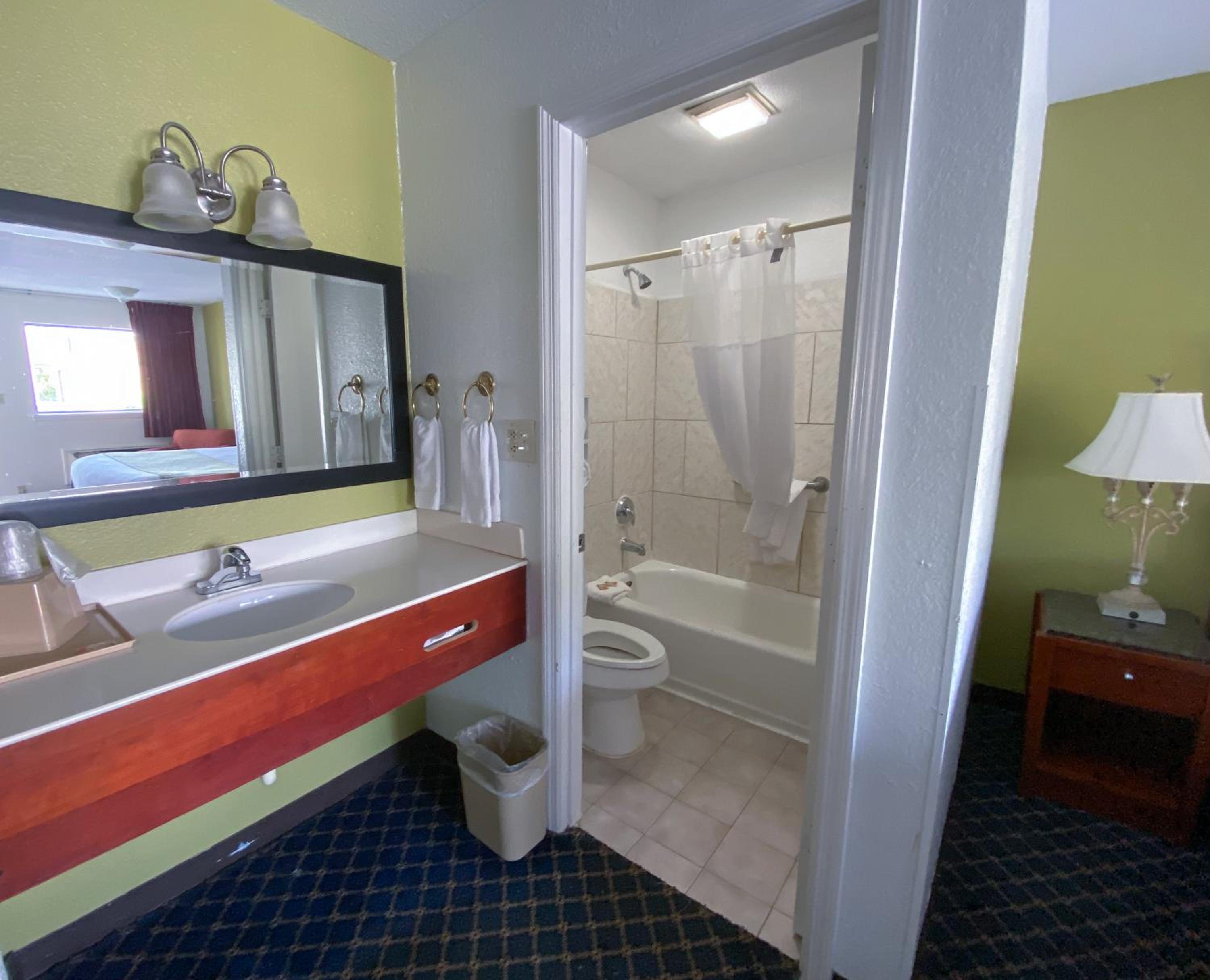 Royal Inn Richmond Hill- Savannah I-95