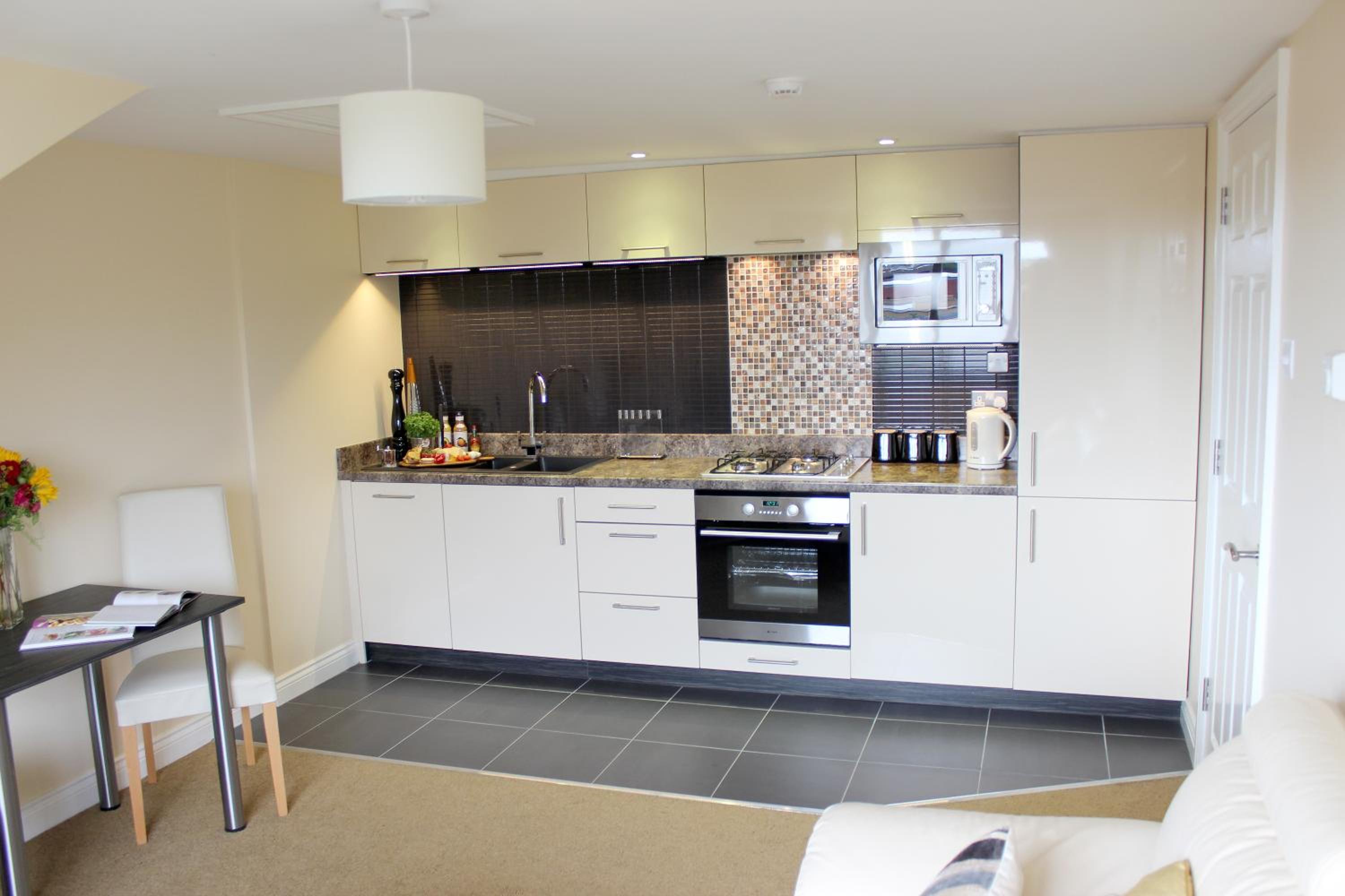 Silversprings - City Centre Apartments with Parking view 3