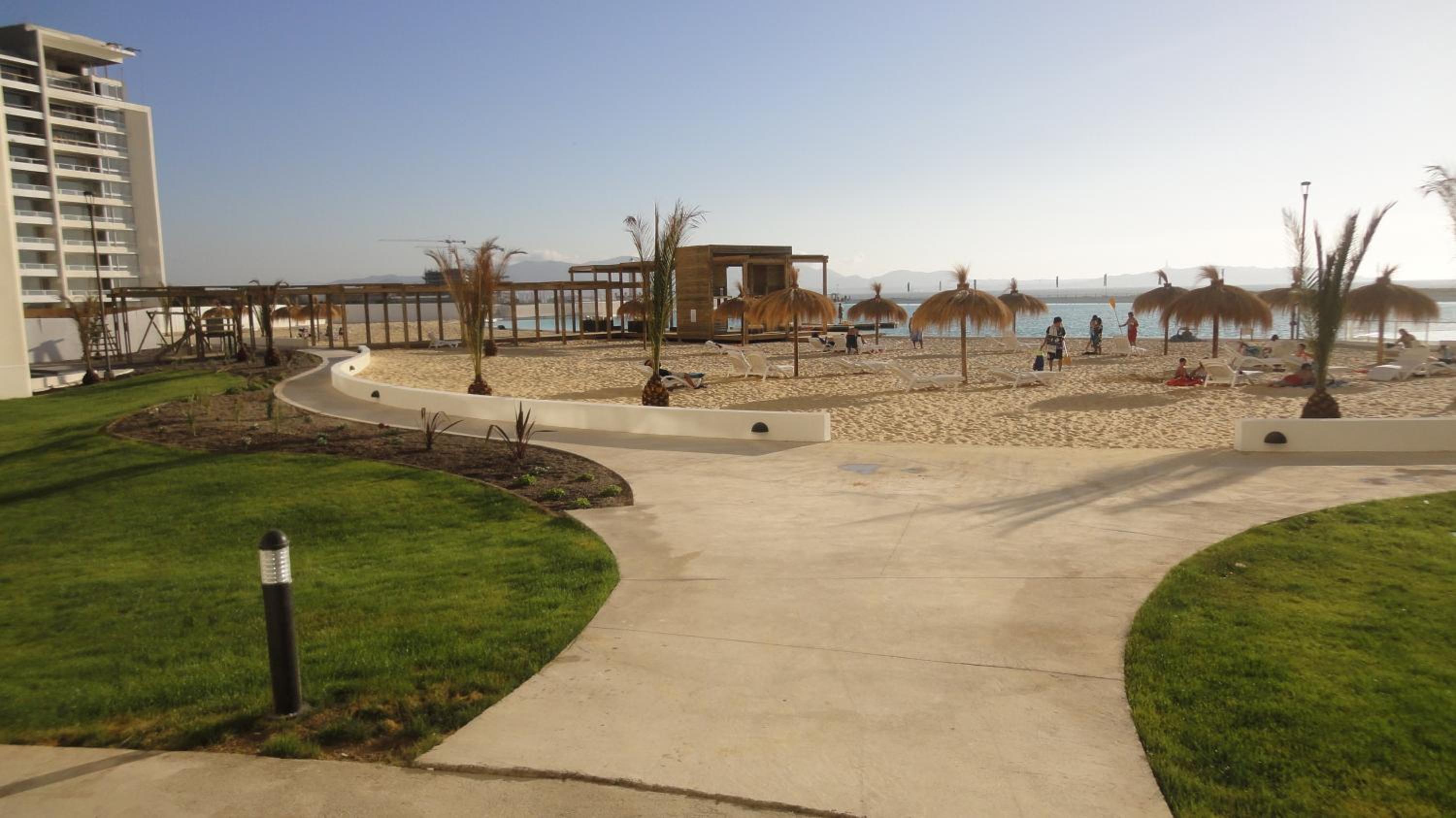 Resort Urbano Laguna del Mar