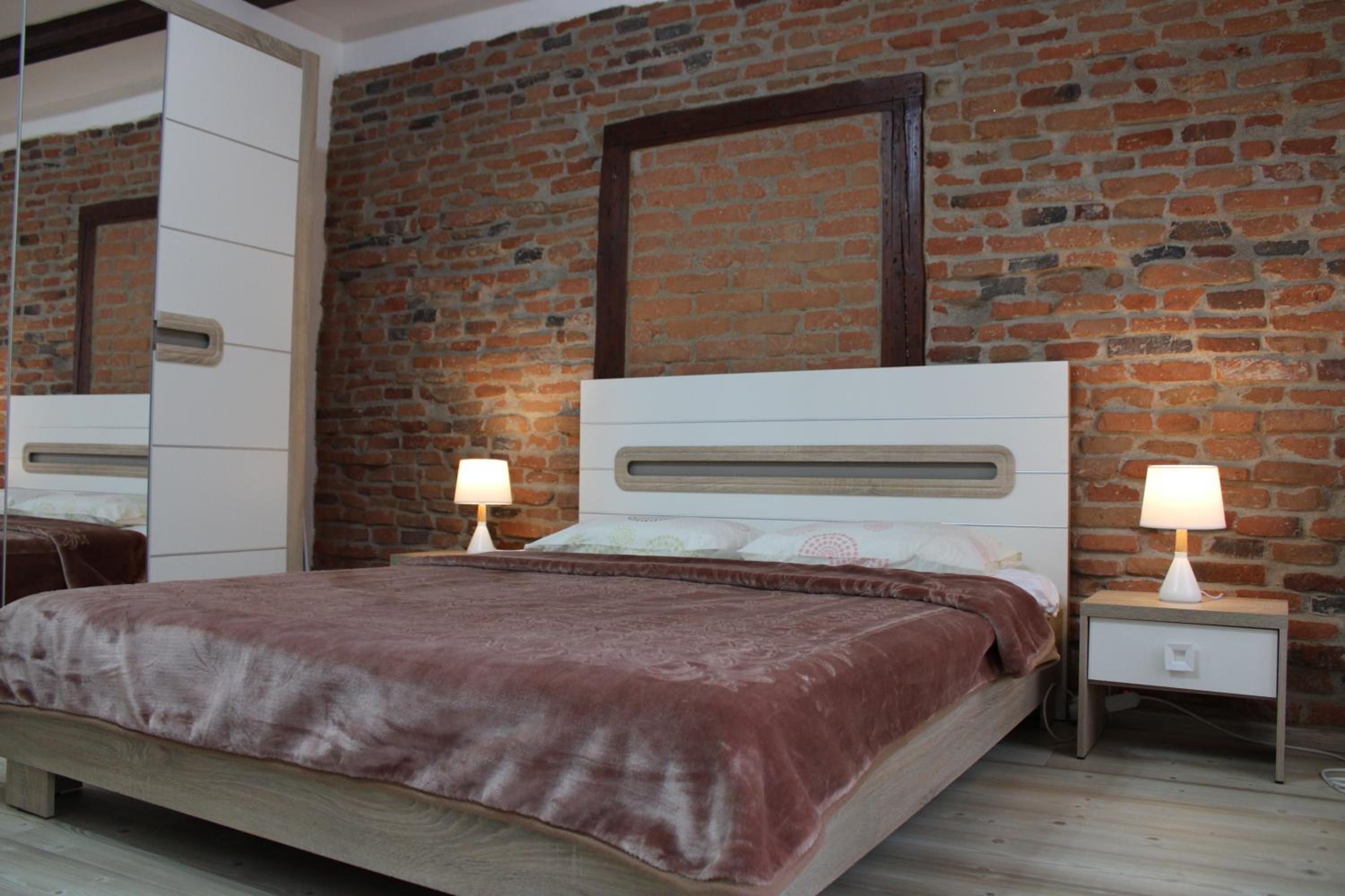 MSH Rustic apartment - Liars Bridge Sibiu view 5