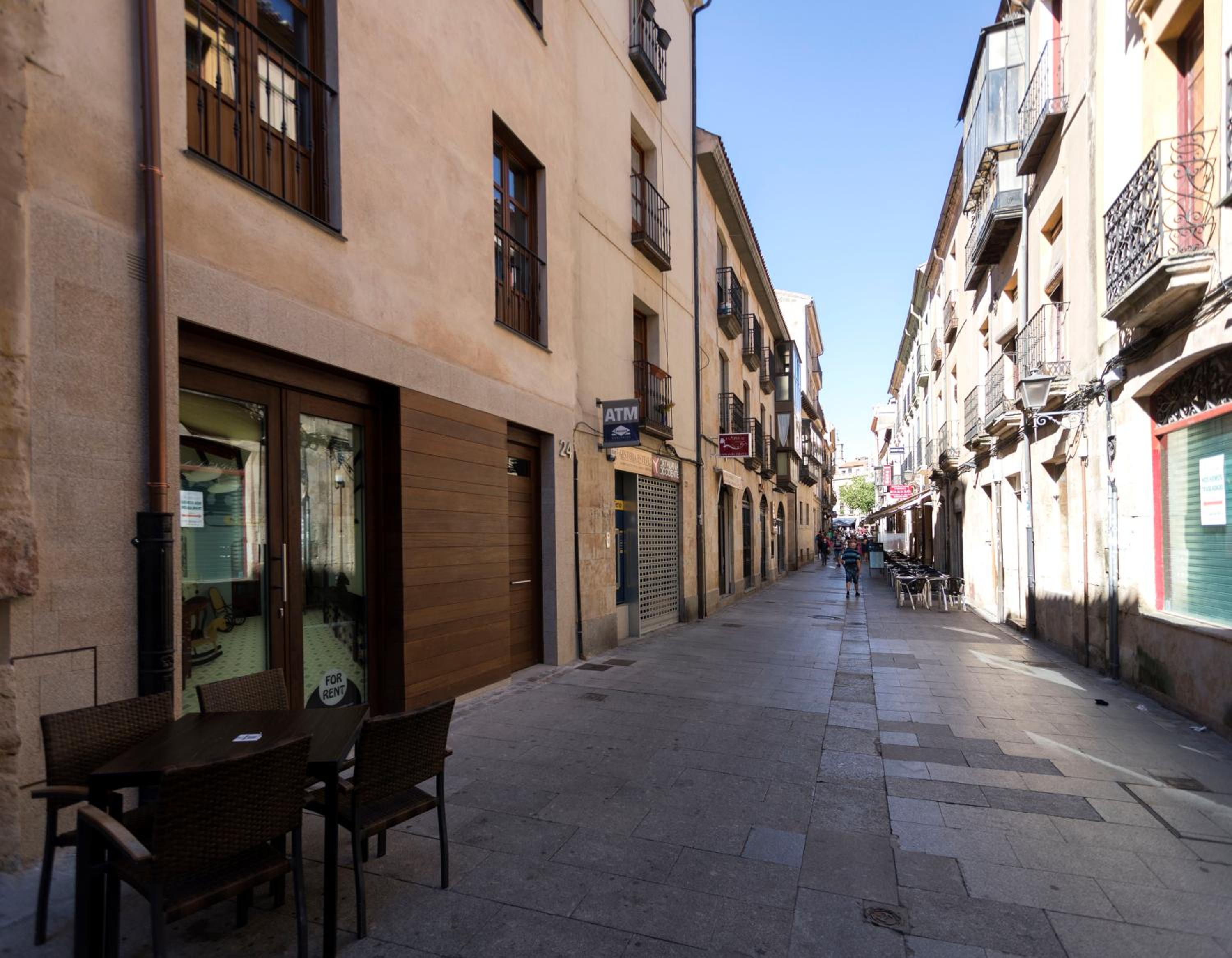 ERASMUS PLAZA photo 5
