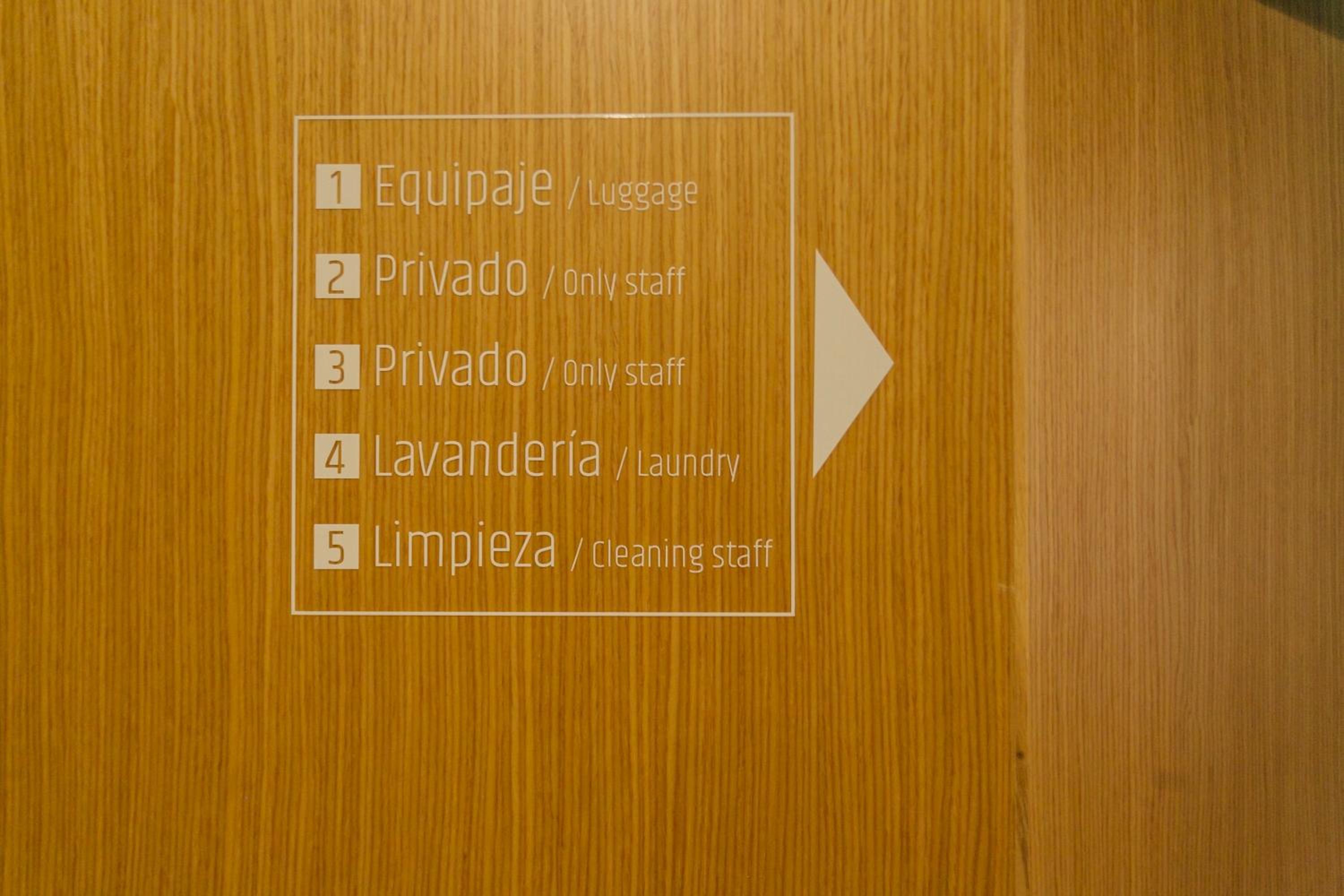 Magno Apartments Galmen Triana view 4