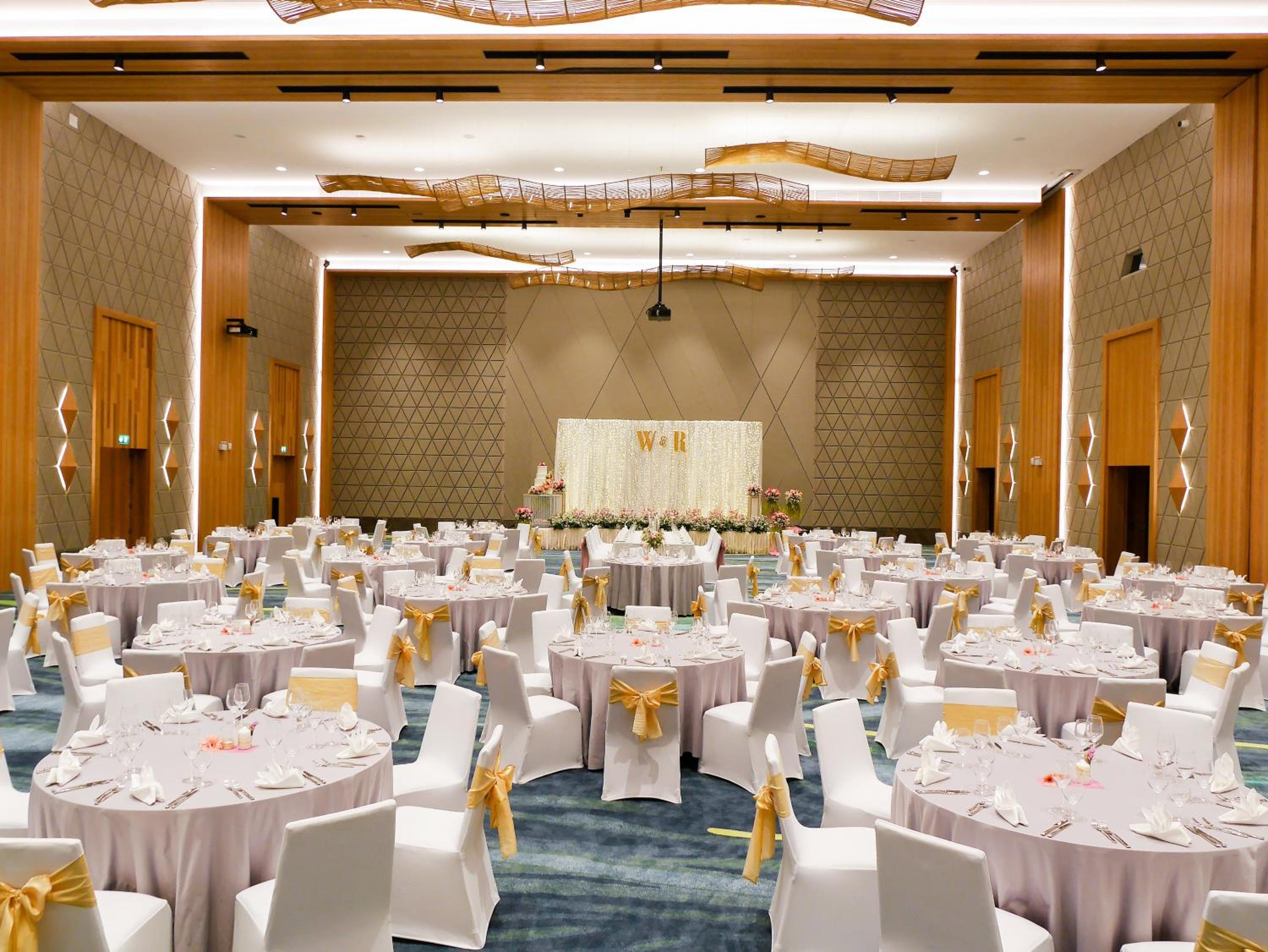 meeting & event spaces