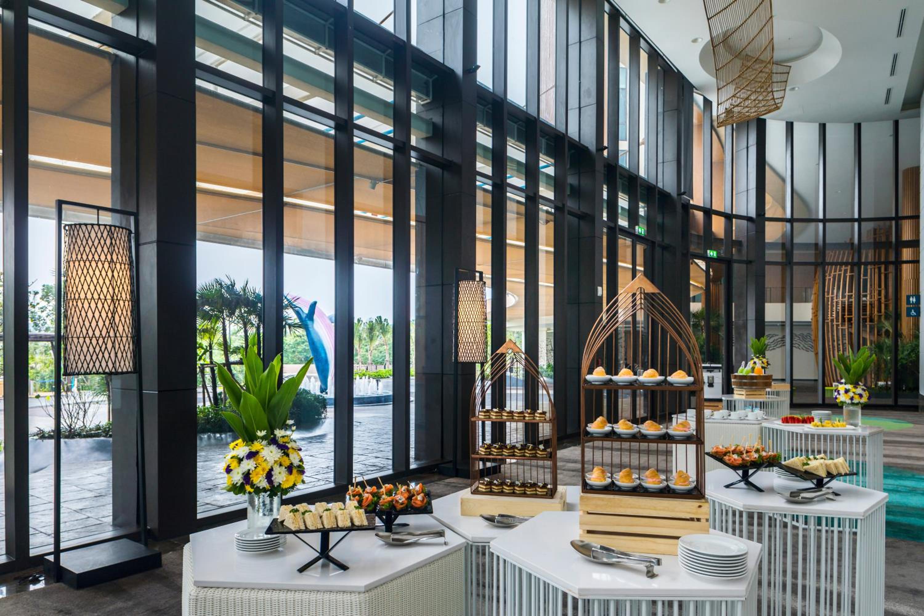 Holiday Inn Resort Vana Nava Hua Hin, an IHG Hotel
