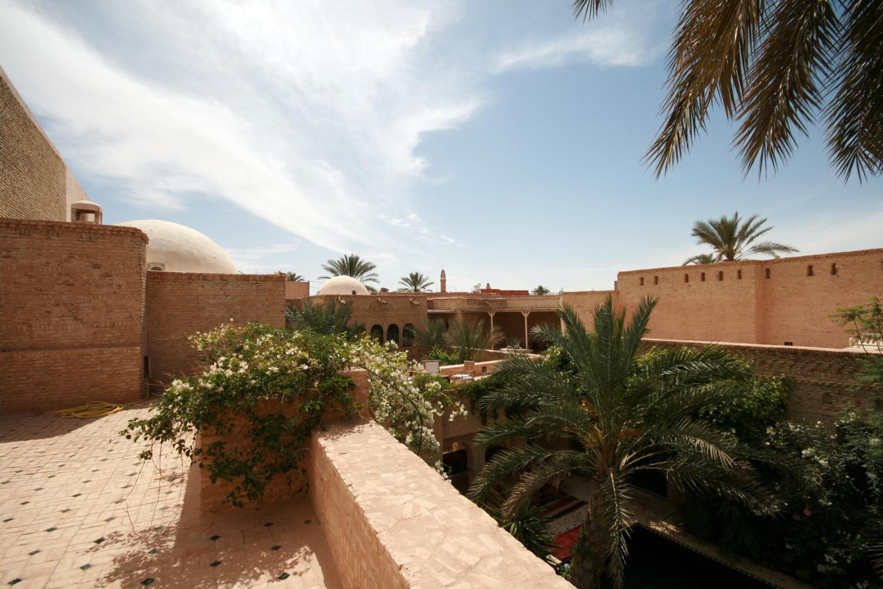 DAR NEJMA