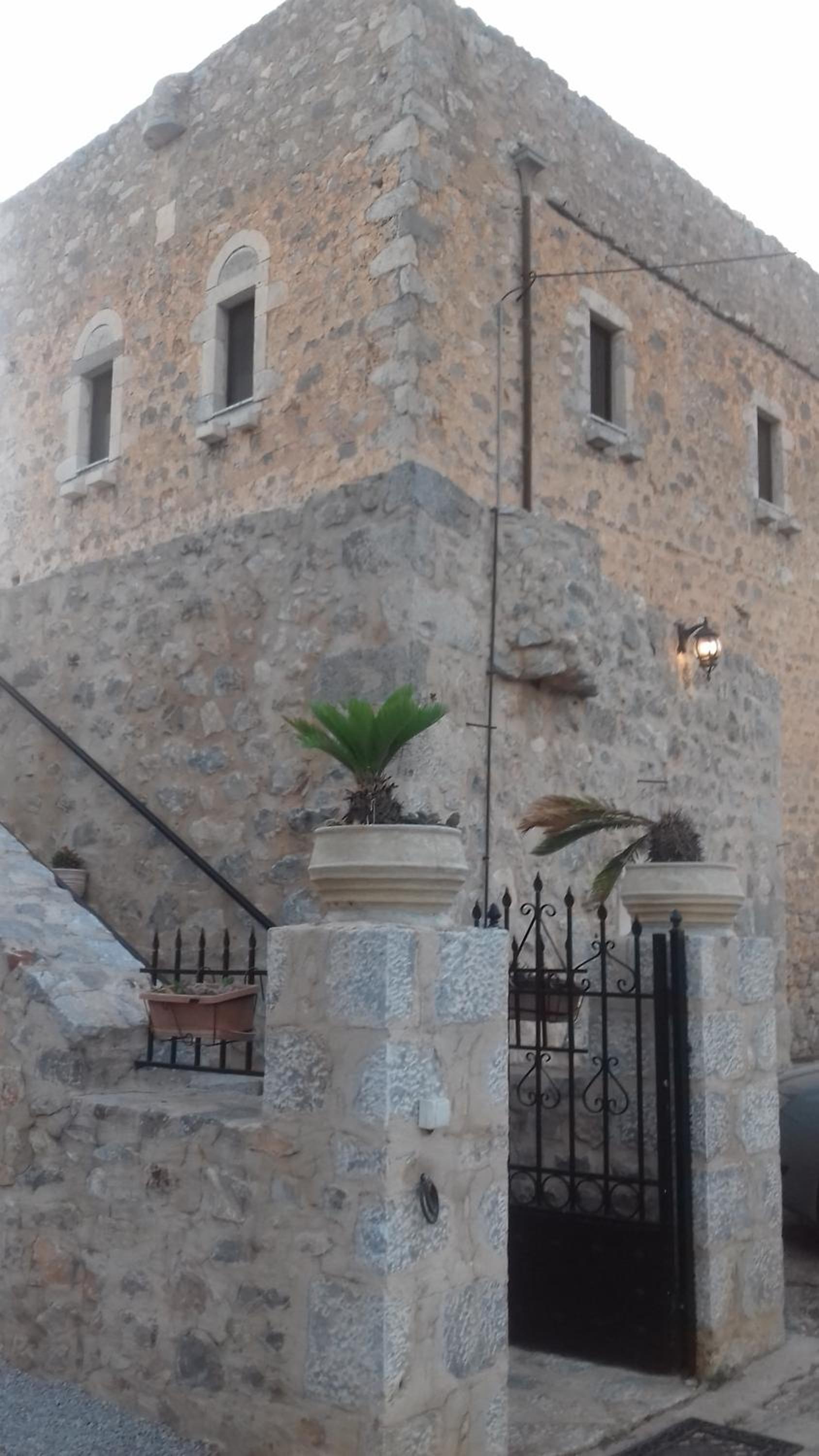 Photo 37