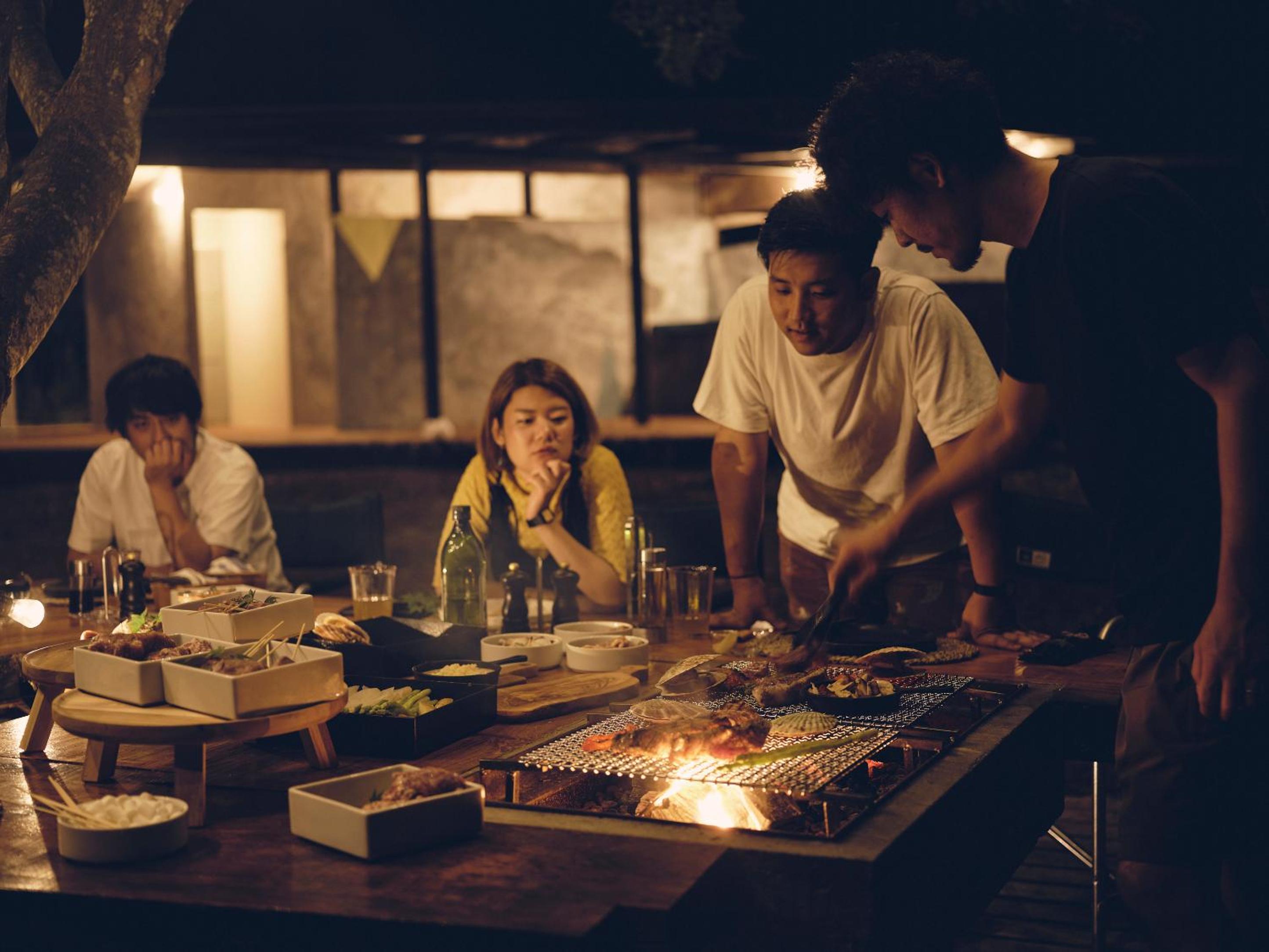 dining