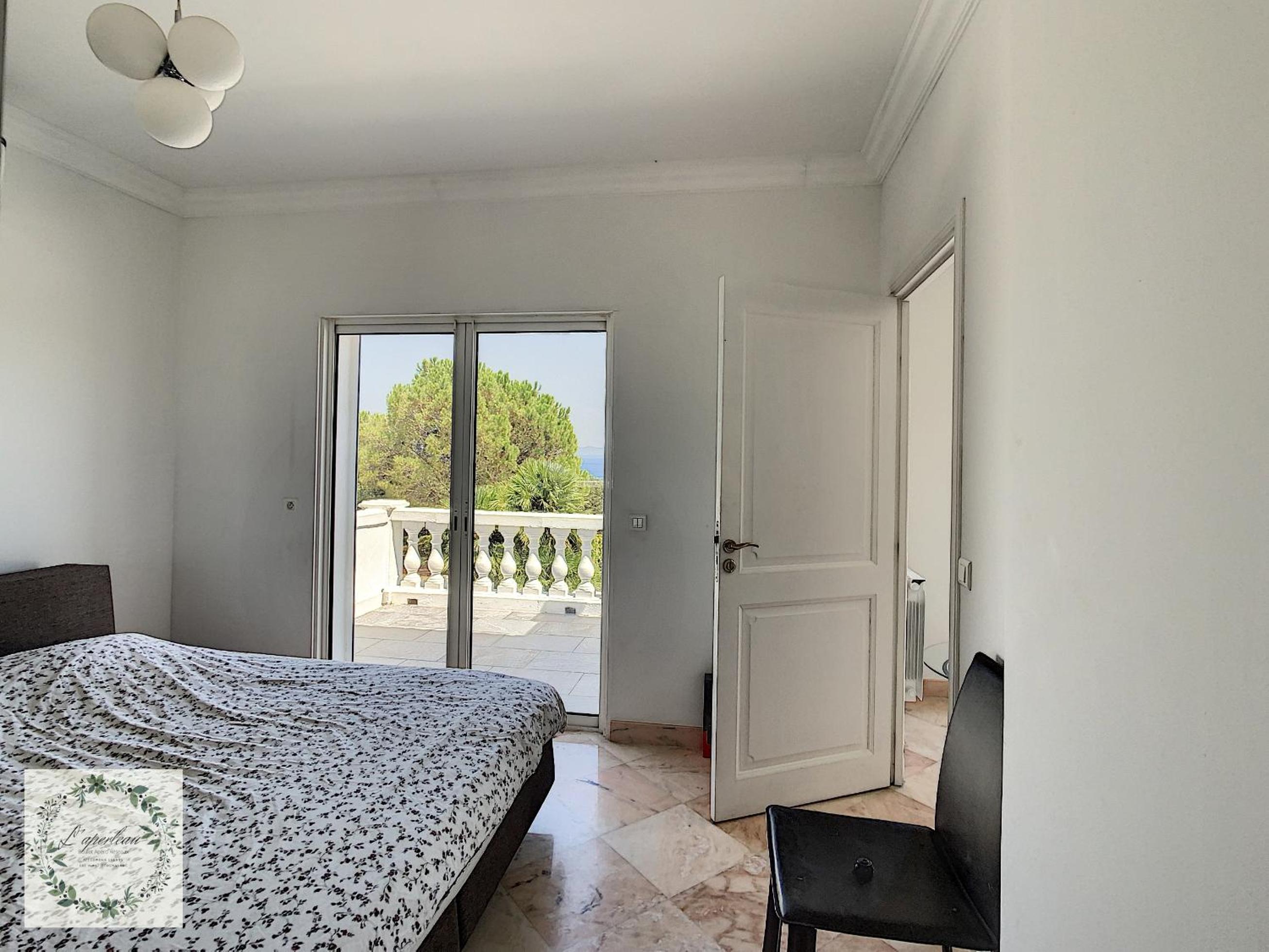 Seaview villa Marlau en Macinaggio — balcony