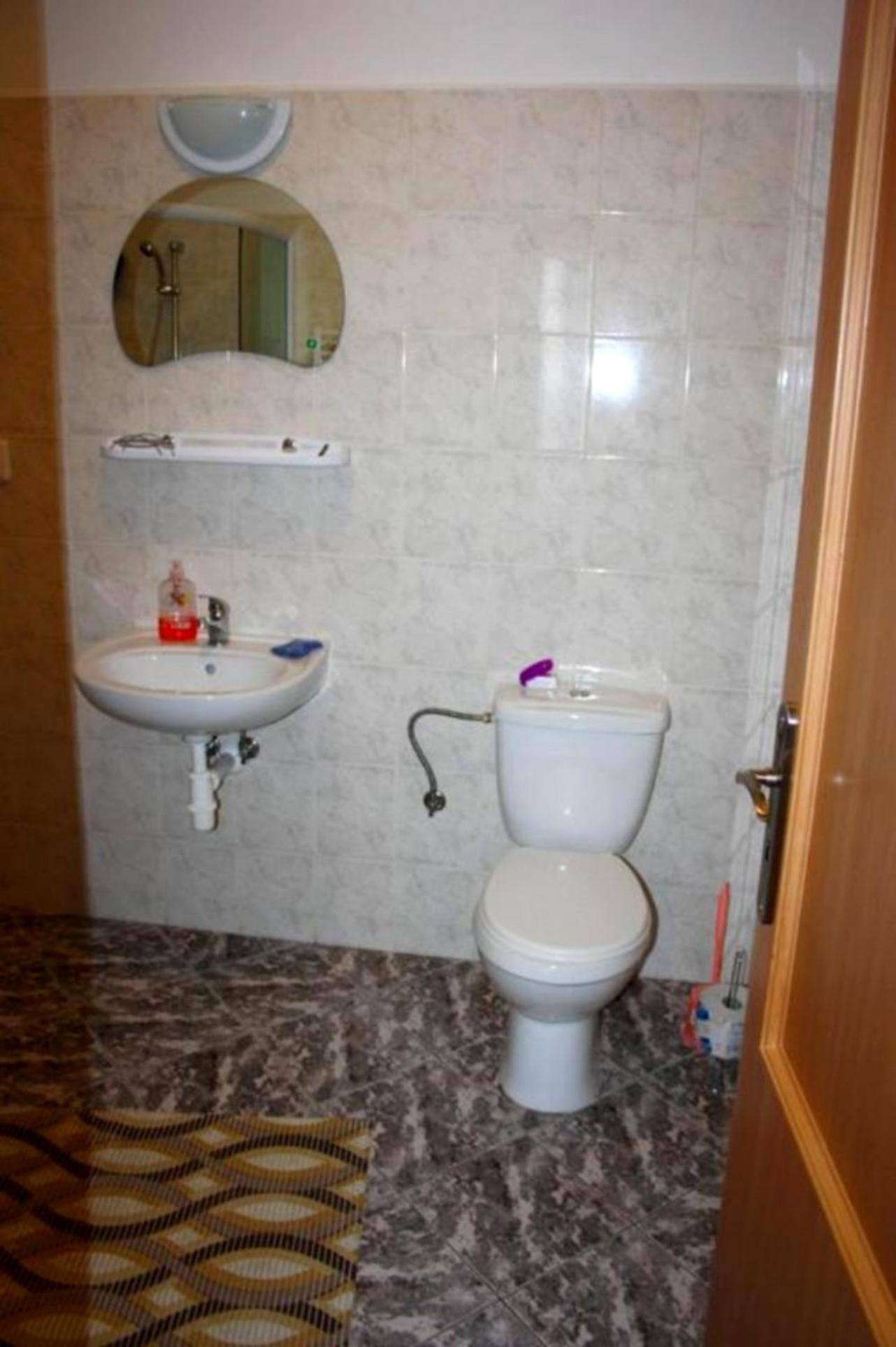 Photo 38