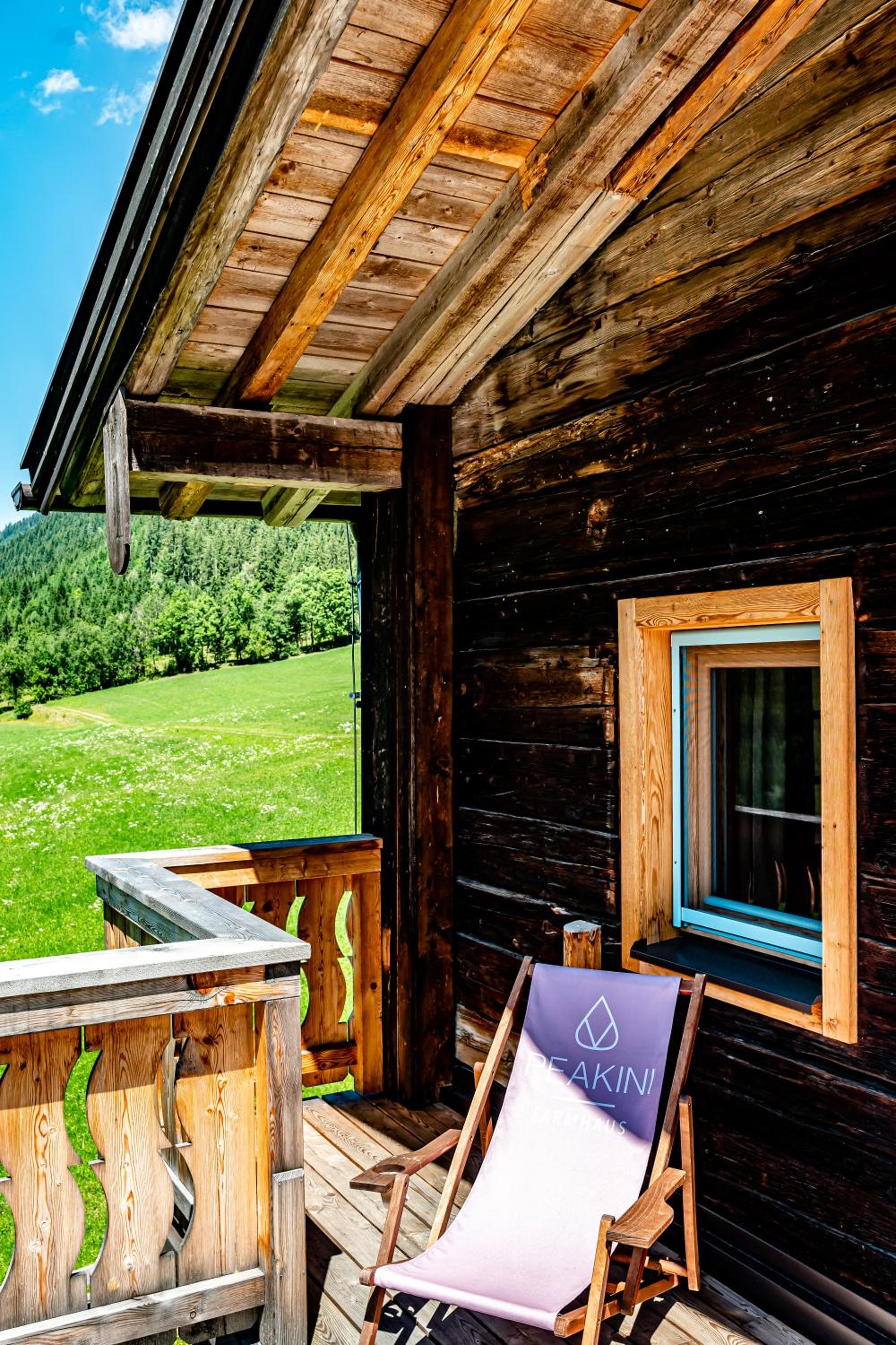 Peakini Farmhaus