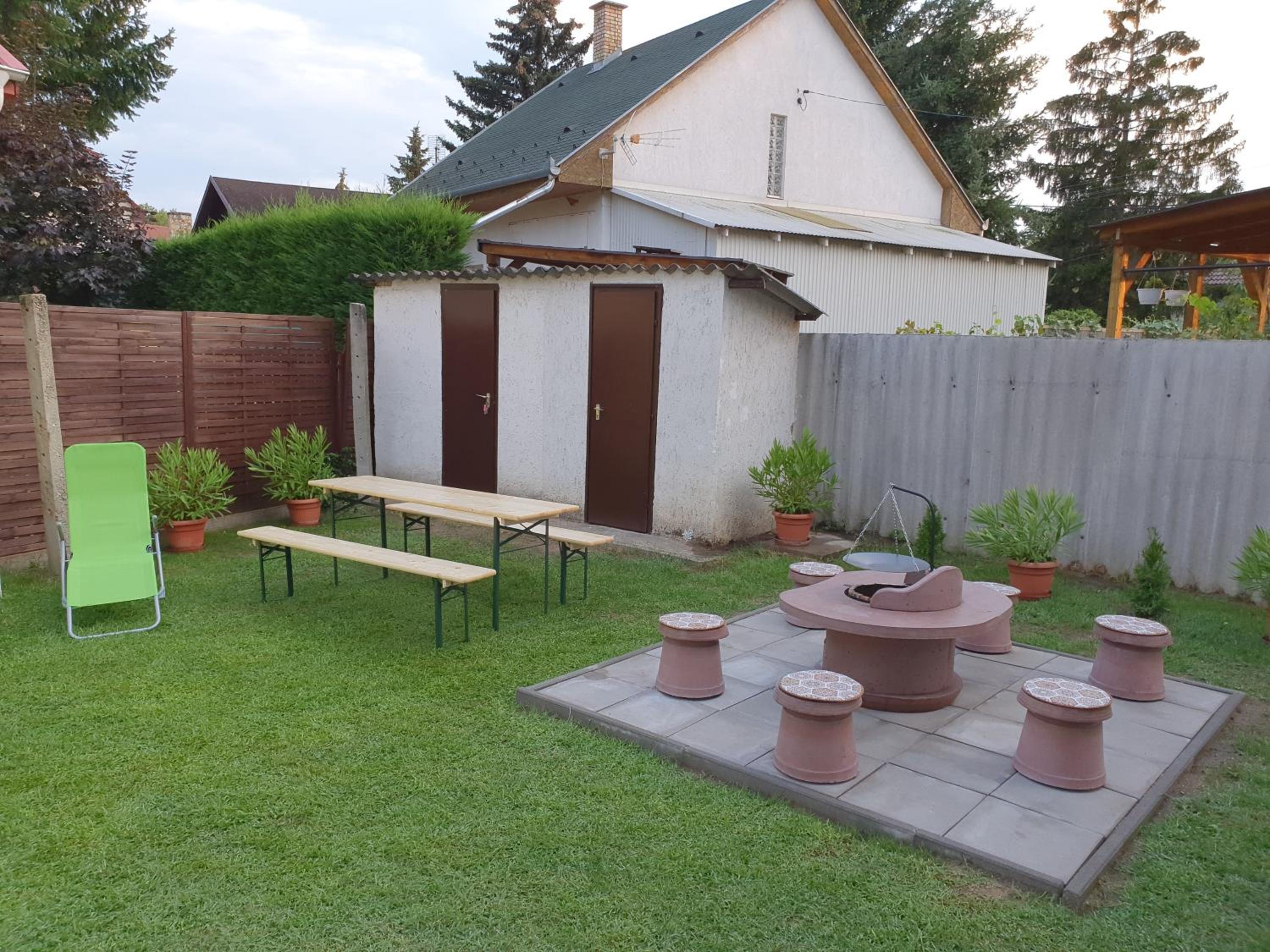 Photo 8