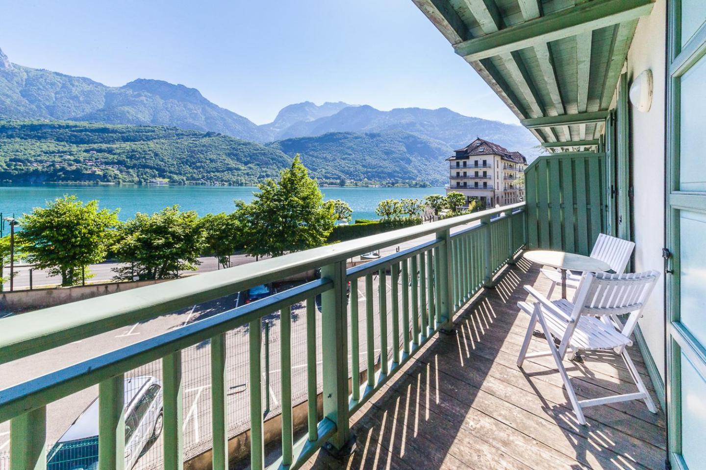Annecy-Pavillon view 3