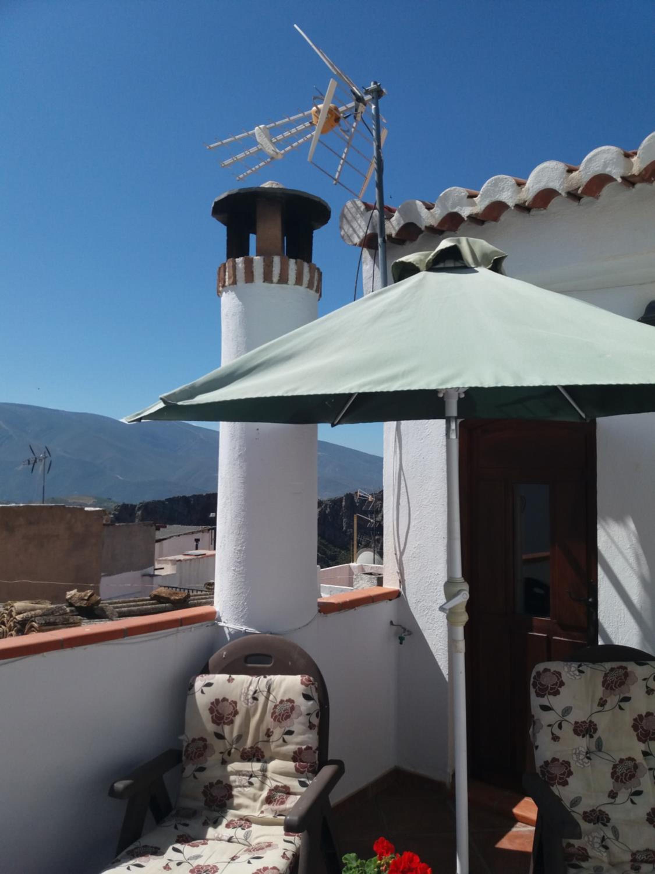Casa Santa Ana view 3