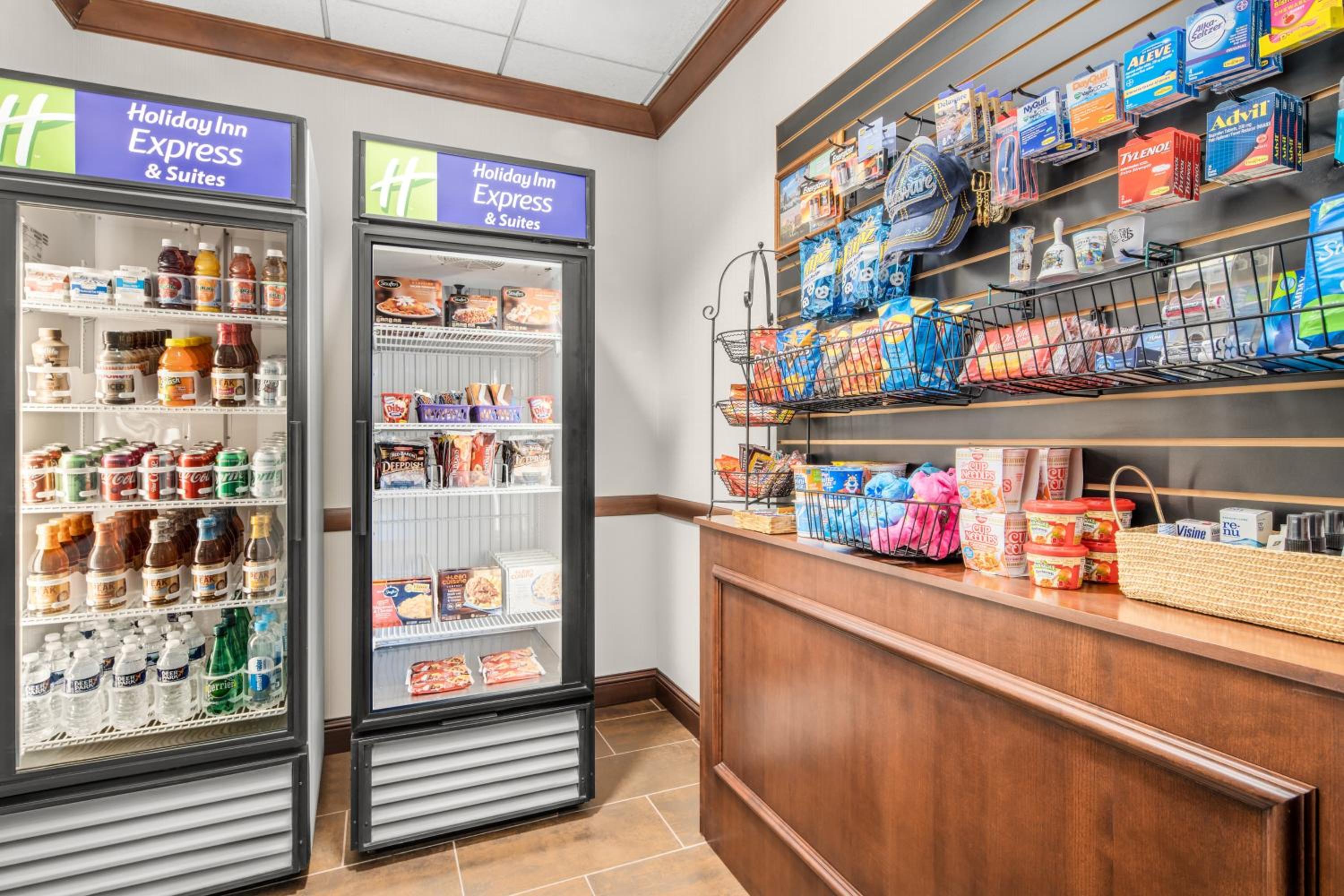 Newark Vacations - Holiday Inn Express  Suites Wilmington-Newark, an IHG Hotel - Property Image 4
