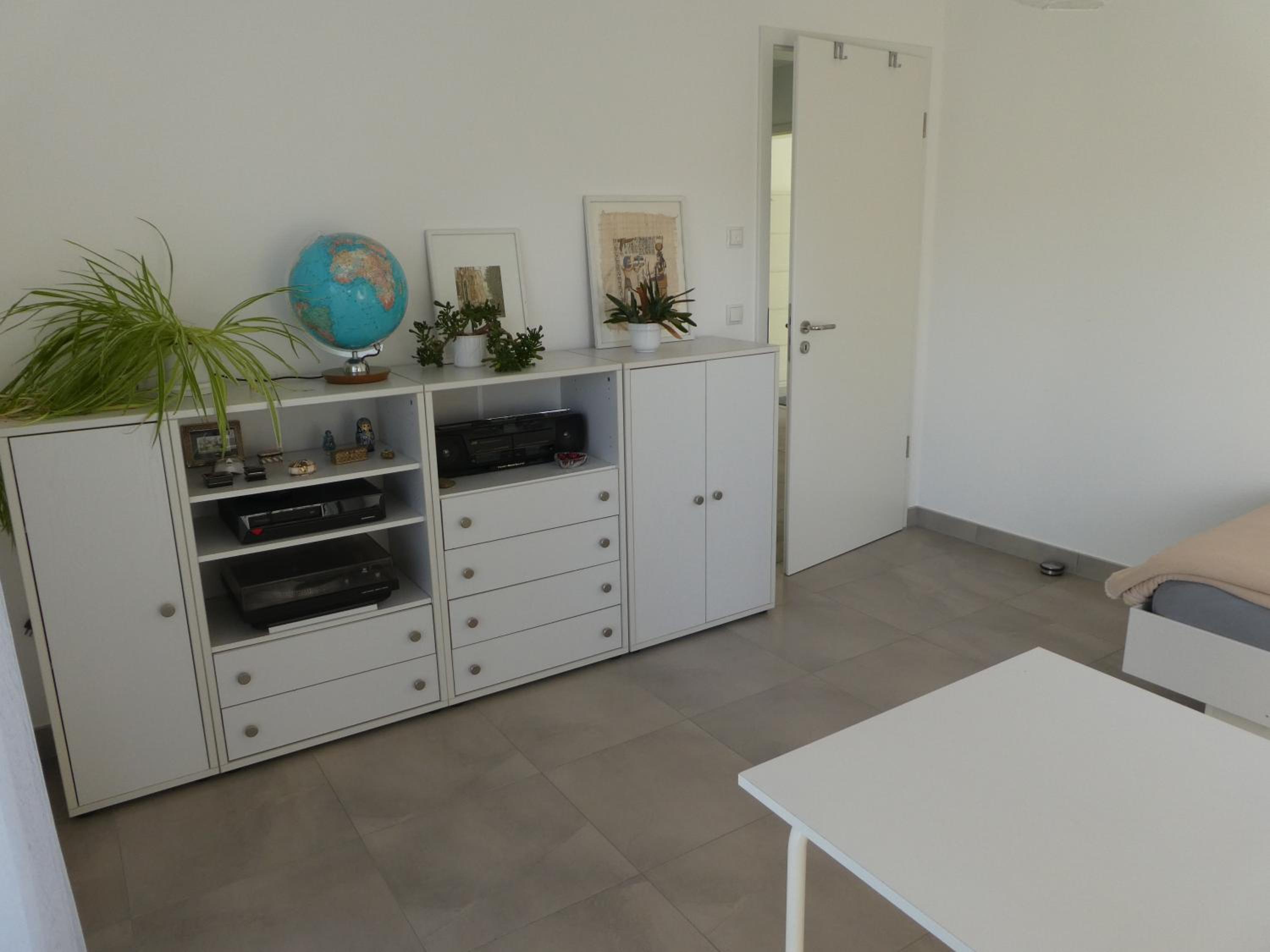 großzügige,zetrumsnahe Wohnung view 3