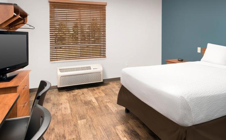 Bethlehem Vacations - WoodSpring Suites Allentown Bethlehem - Property Image 13