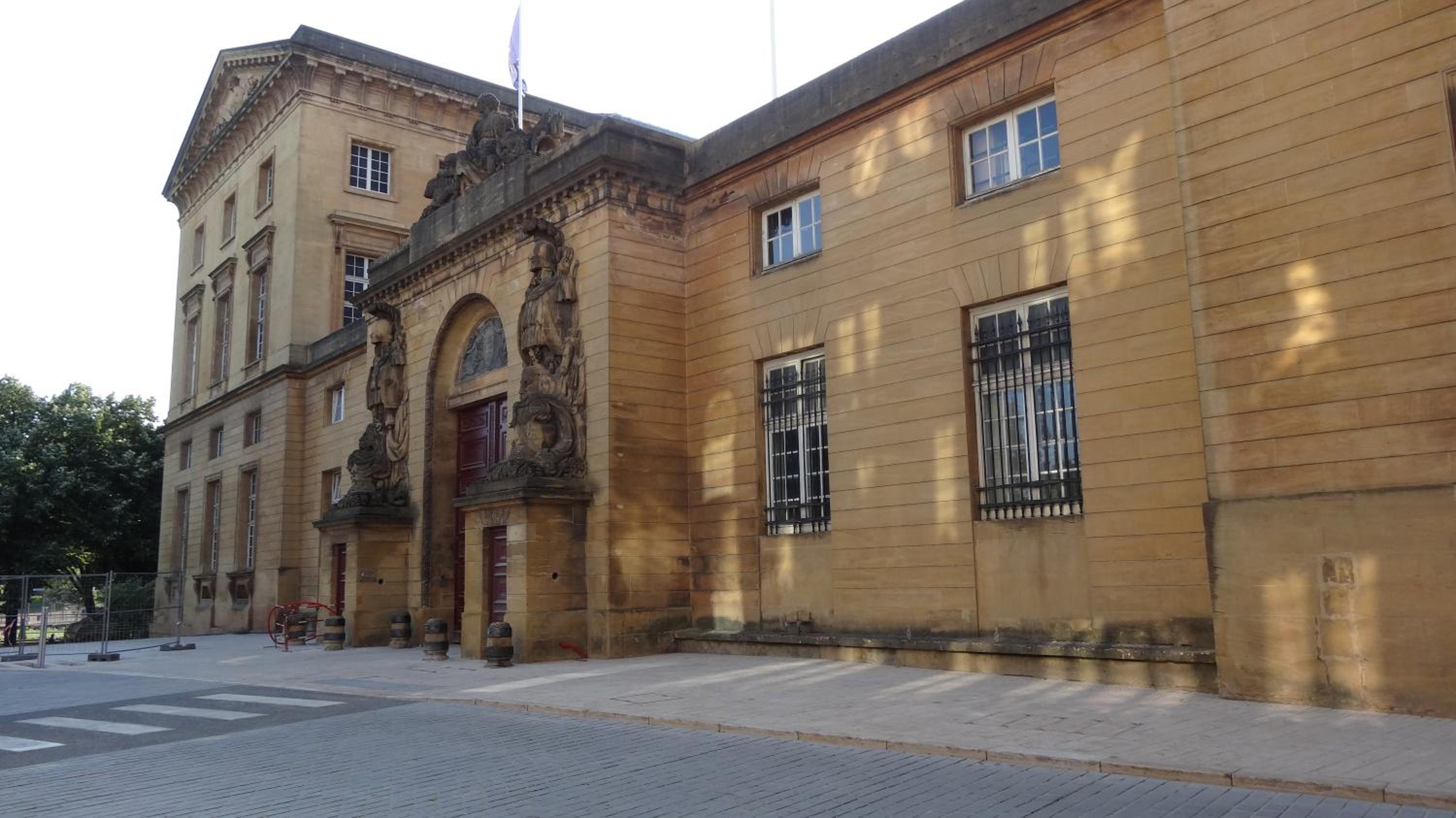 Photo 19