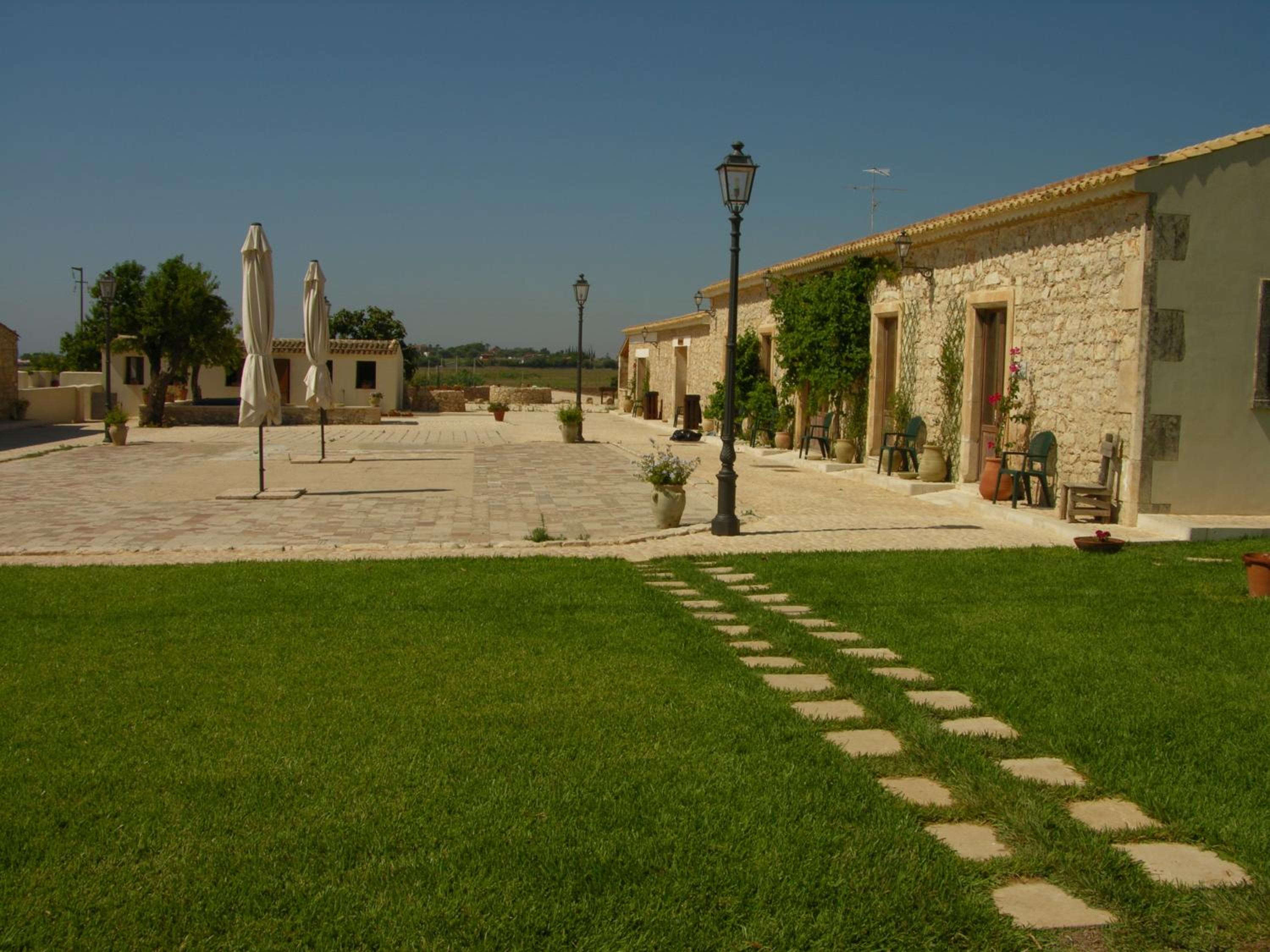 Photo 47