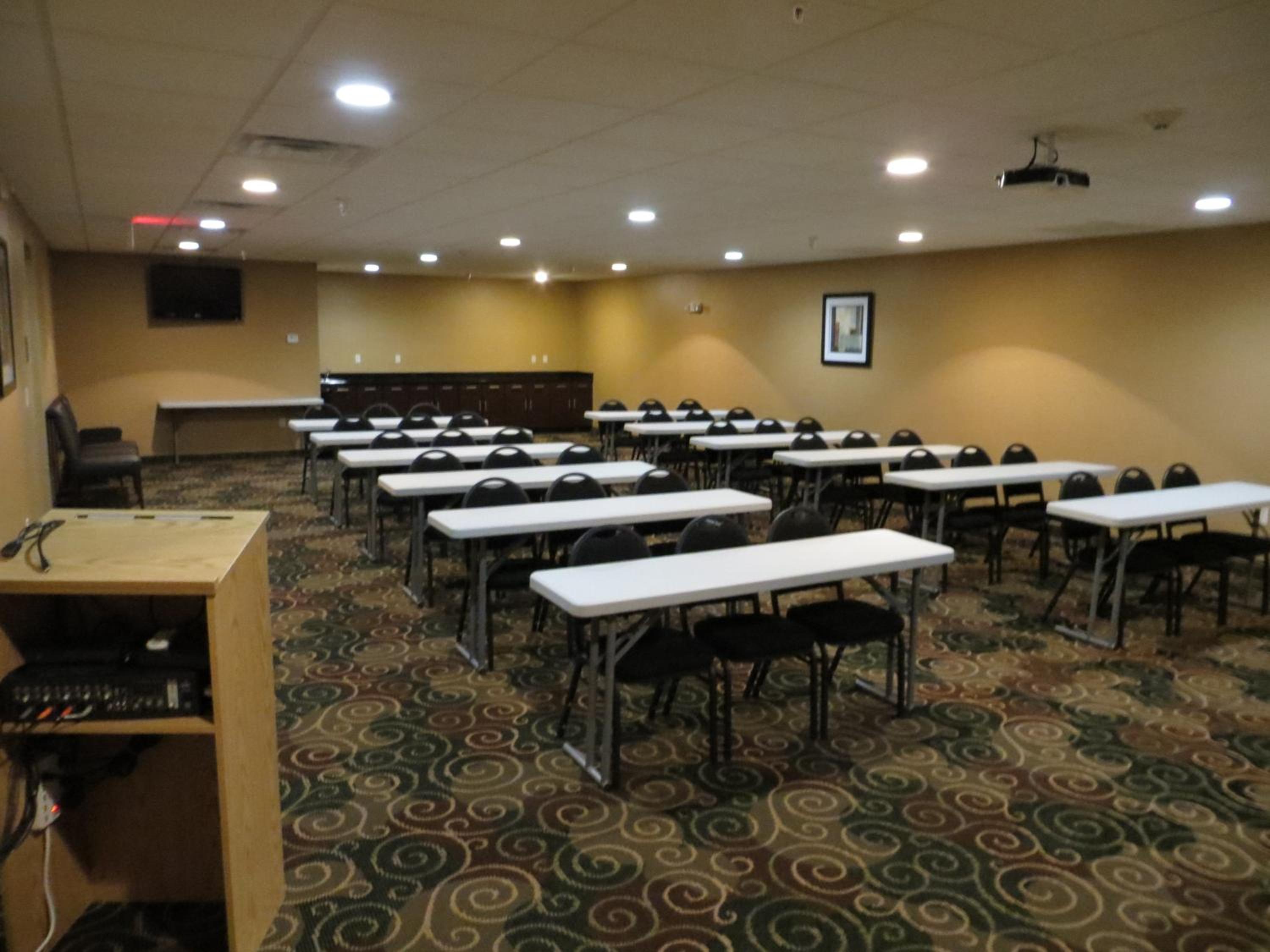 Cobblestone Inn & Suites - Harper
