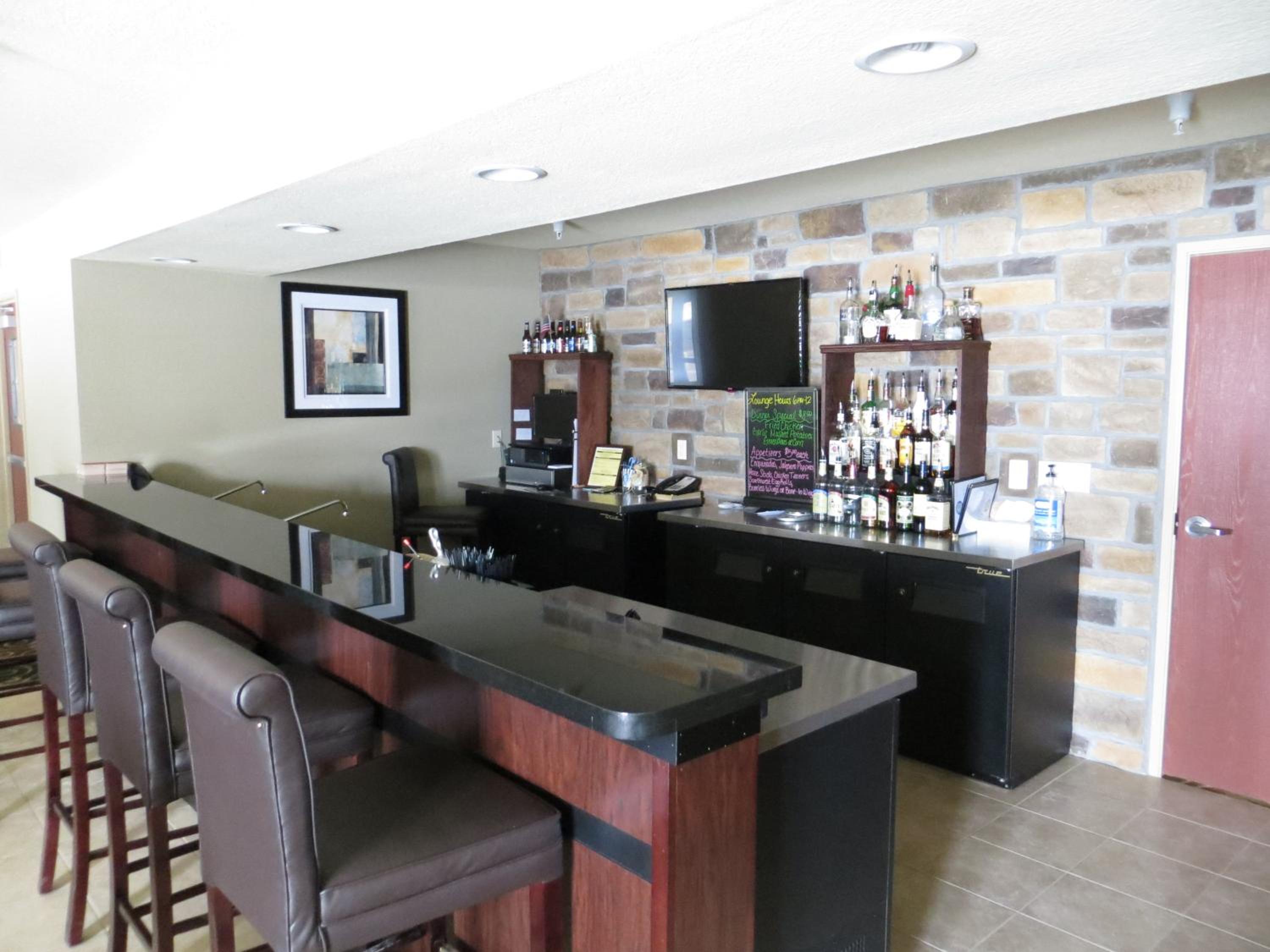 Cobblestone Inn & Suites - Harper